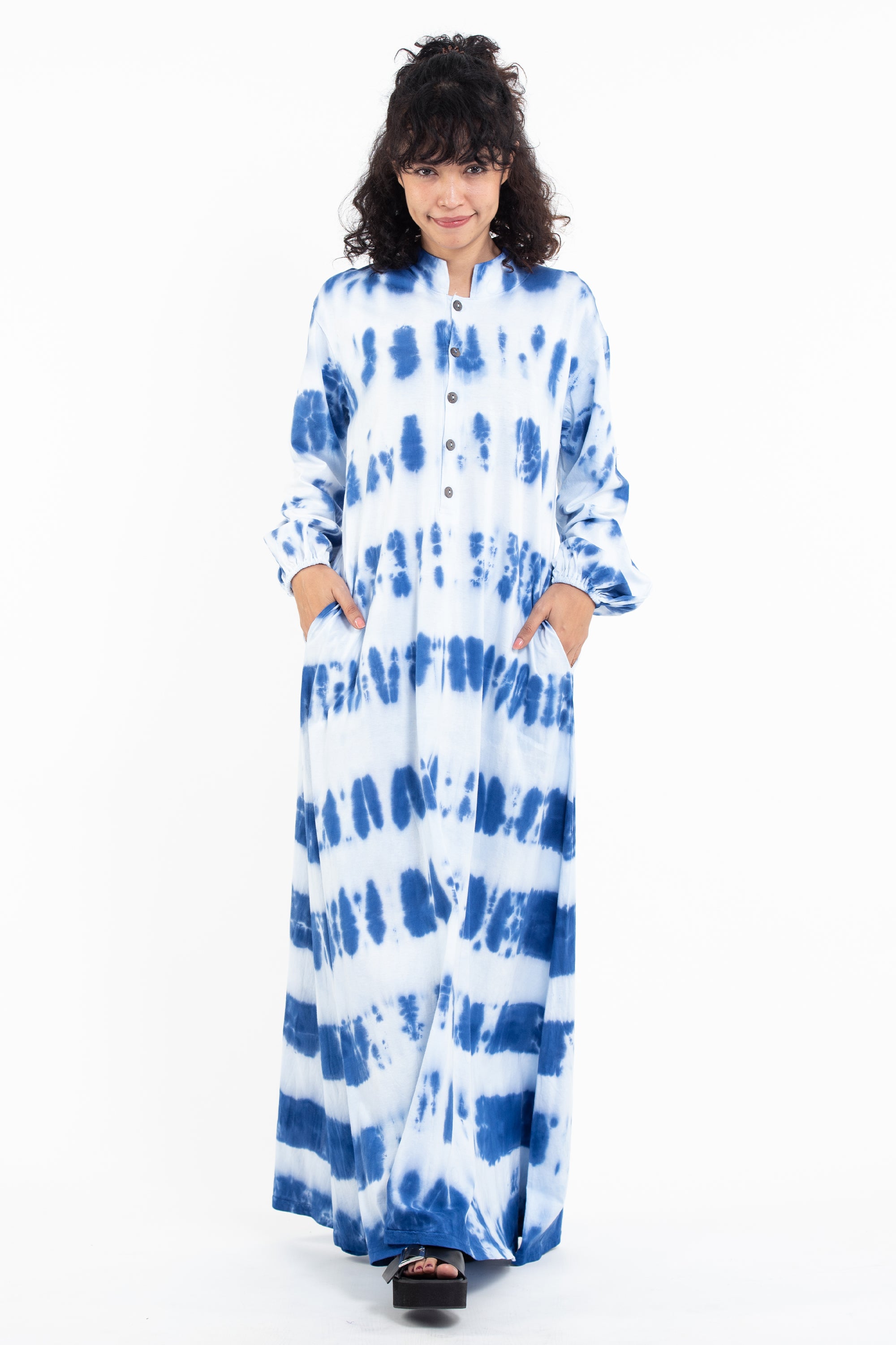 Tie Dye Long Sleeve Maxi Dress in Blue Tie Dye Long Sleeve Maxi Dress in Blue