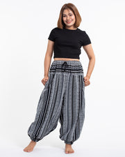 Women's Hill Tribe Low Cut Balloon Pants In Black White
