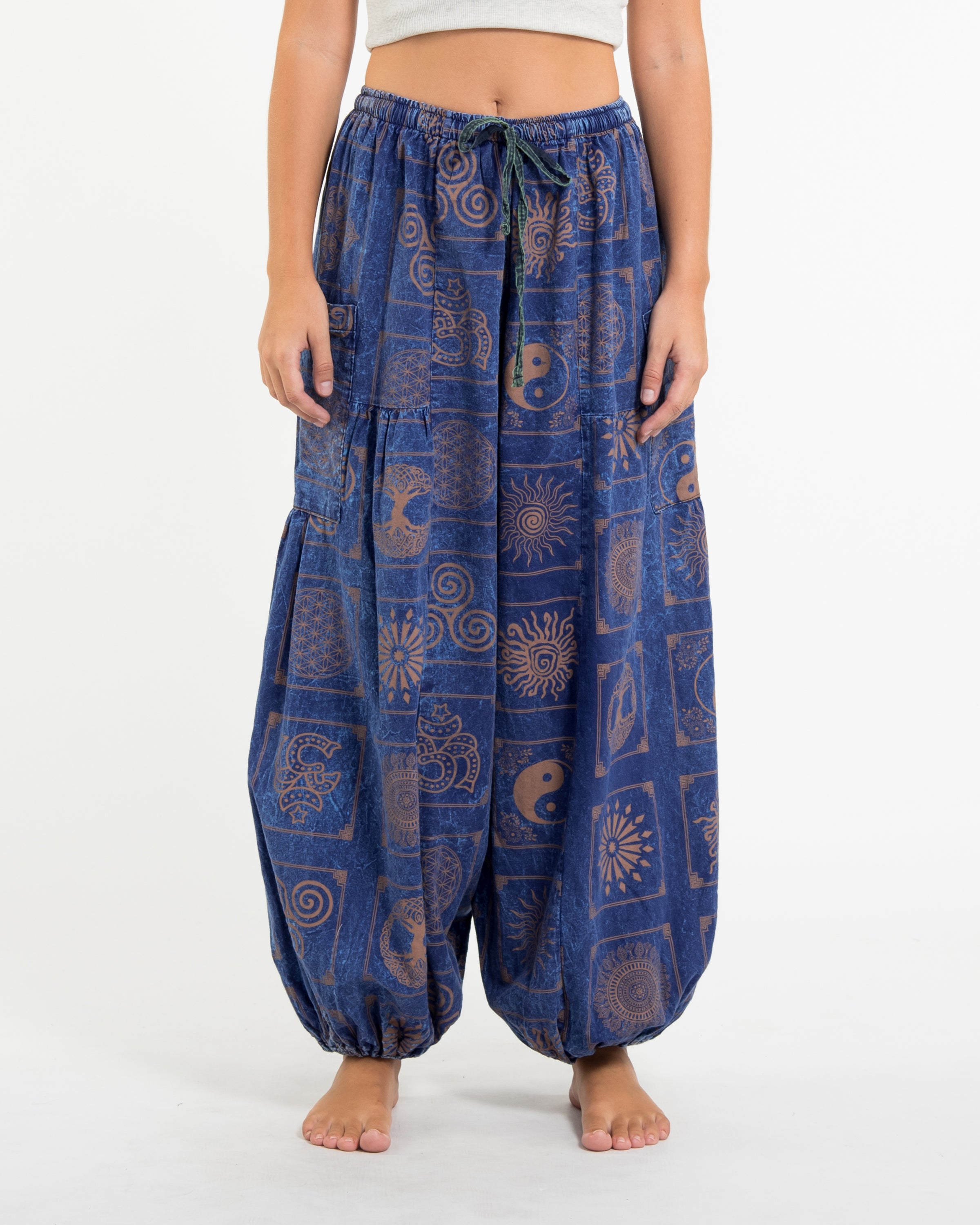 Women's Block Print Stone Washed Balloon Cotton Pants in Navy