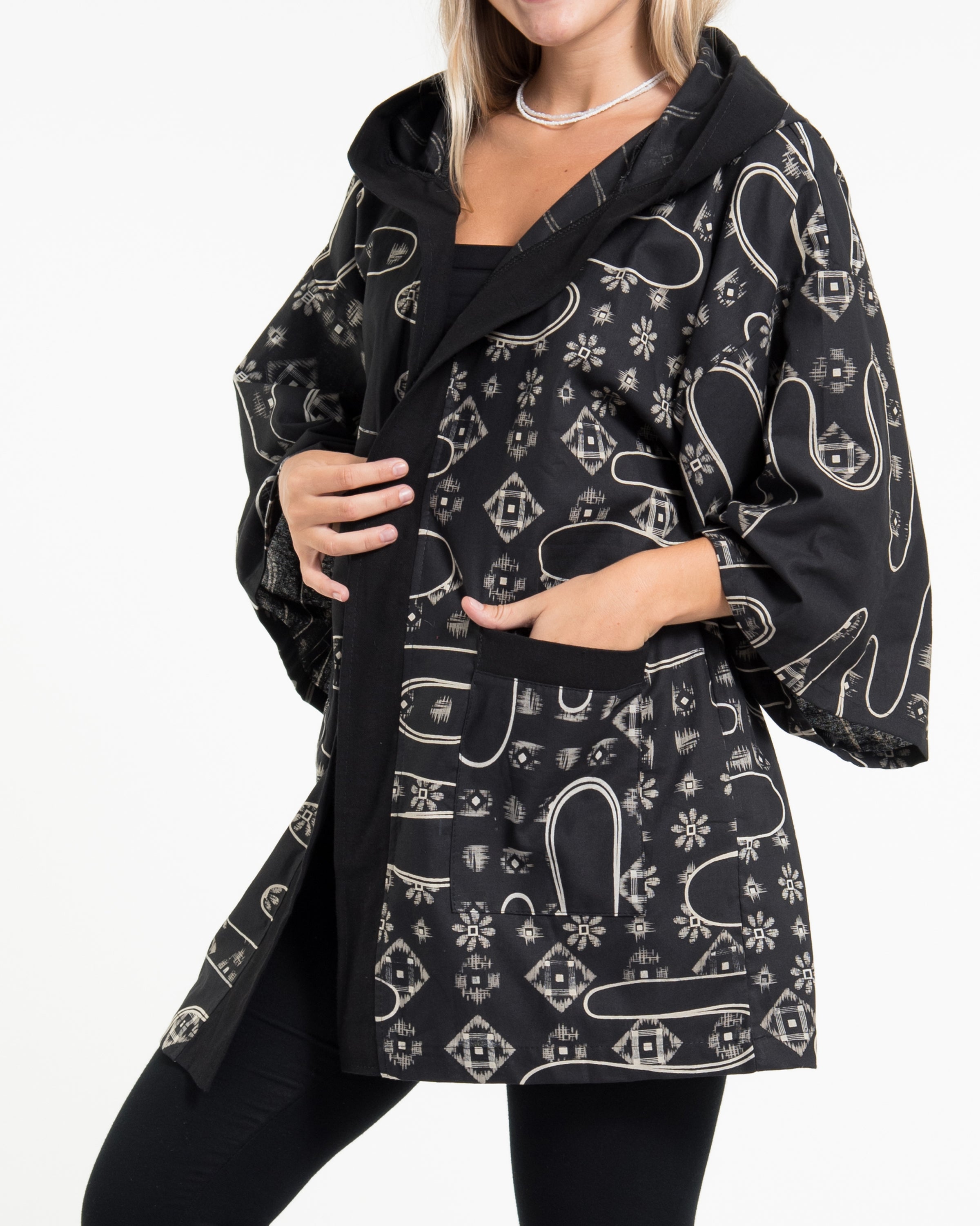 Japanese Print Cotton Hoodie Kimono Cardigan in Black