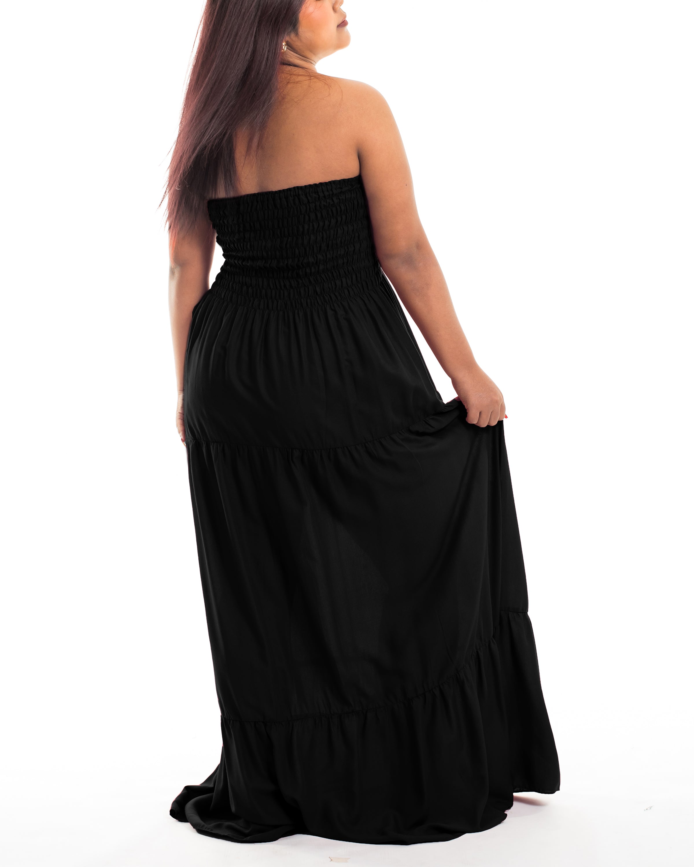 Plus Size Solid Color Smocked Maxi Dress in Black Plus Size Solid Color Smocked Maxi Dress in Black