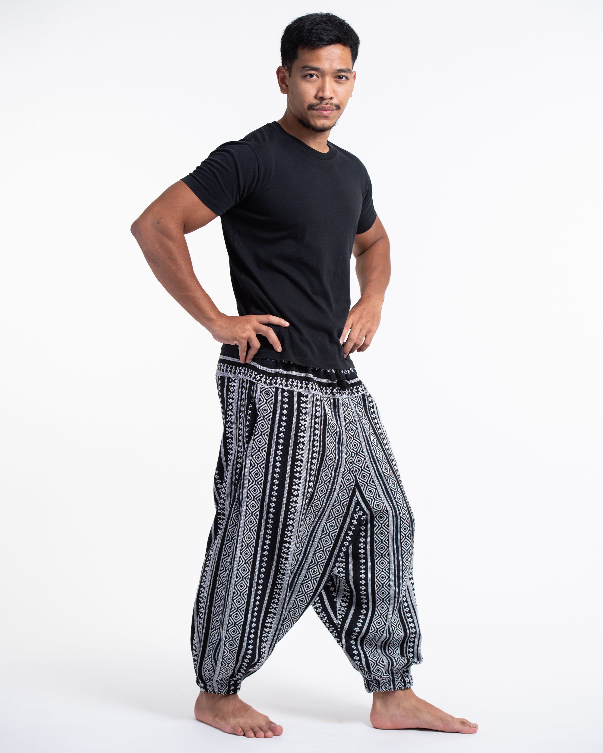 Men's Hill Tribe Low Cut Balloon Pants In Black White