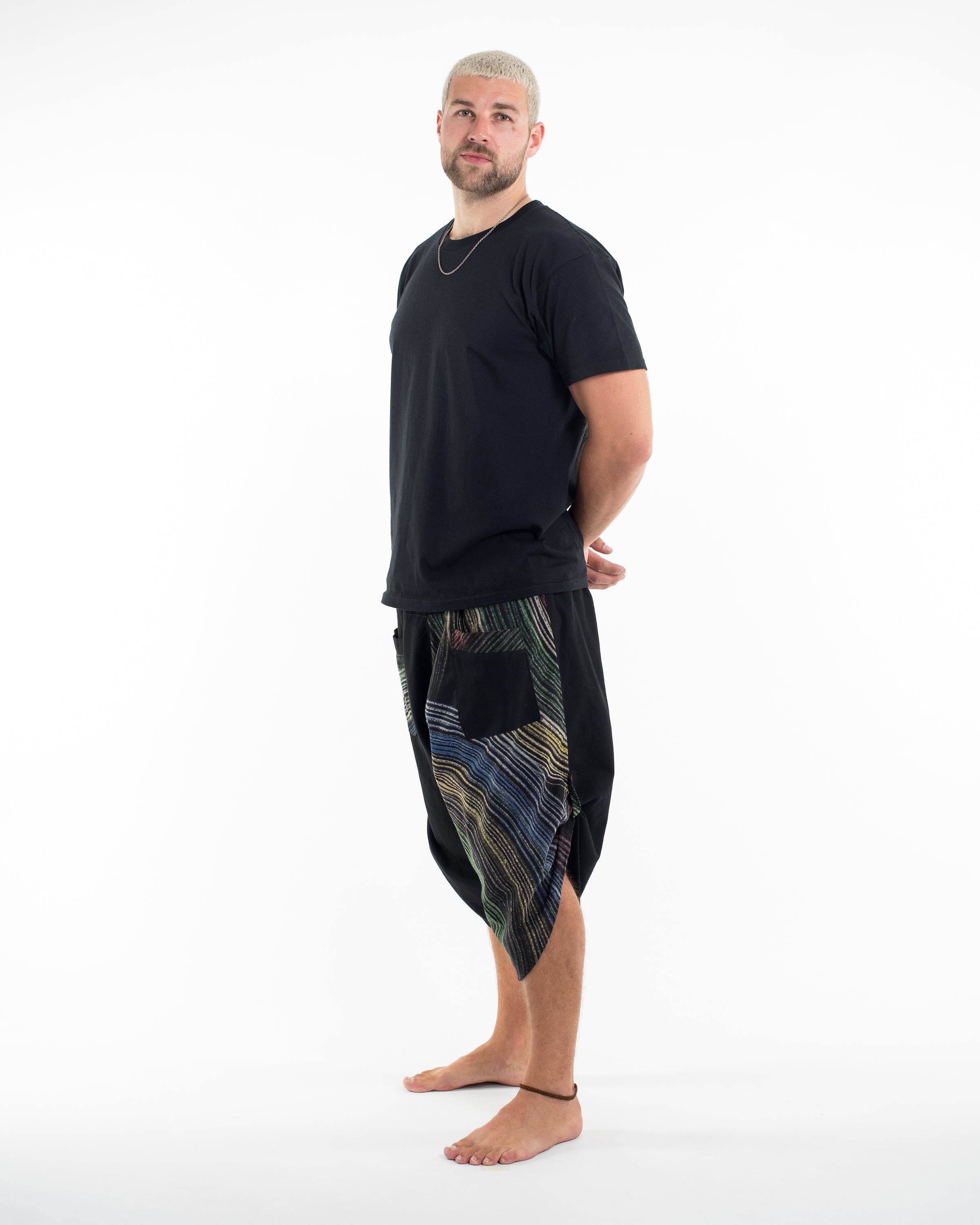 Two Tone Rainbow Prints Men's Three Quarter Pants in Black