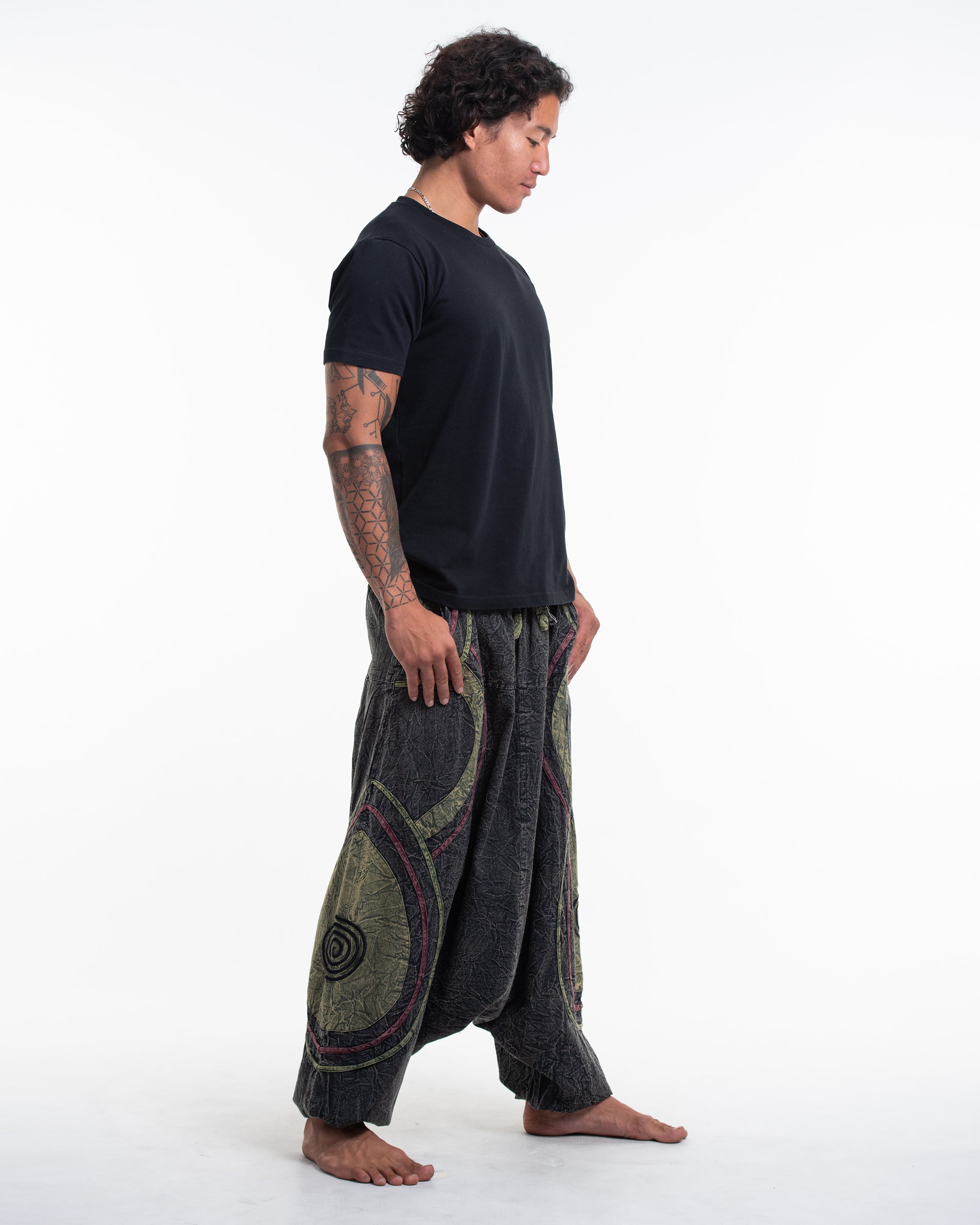 Men's Patchwork Stone Washed Low Cut Cotton Pants in Black 01