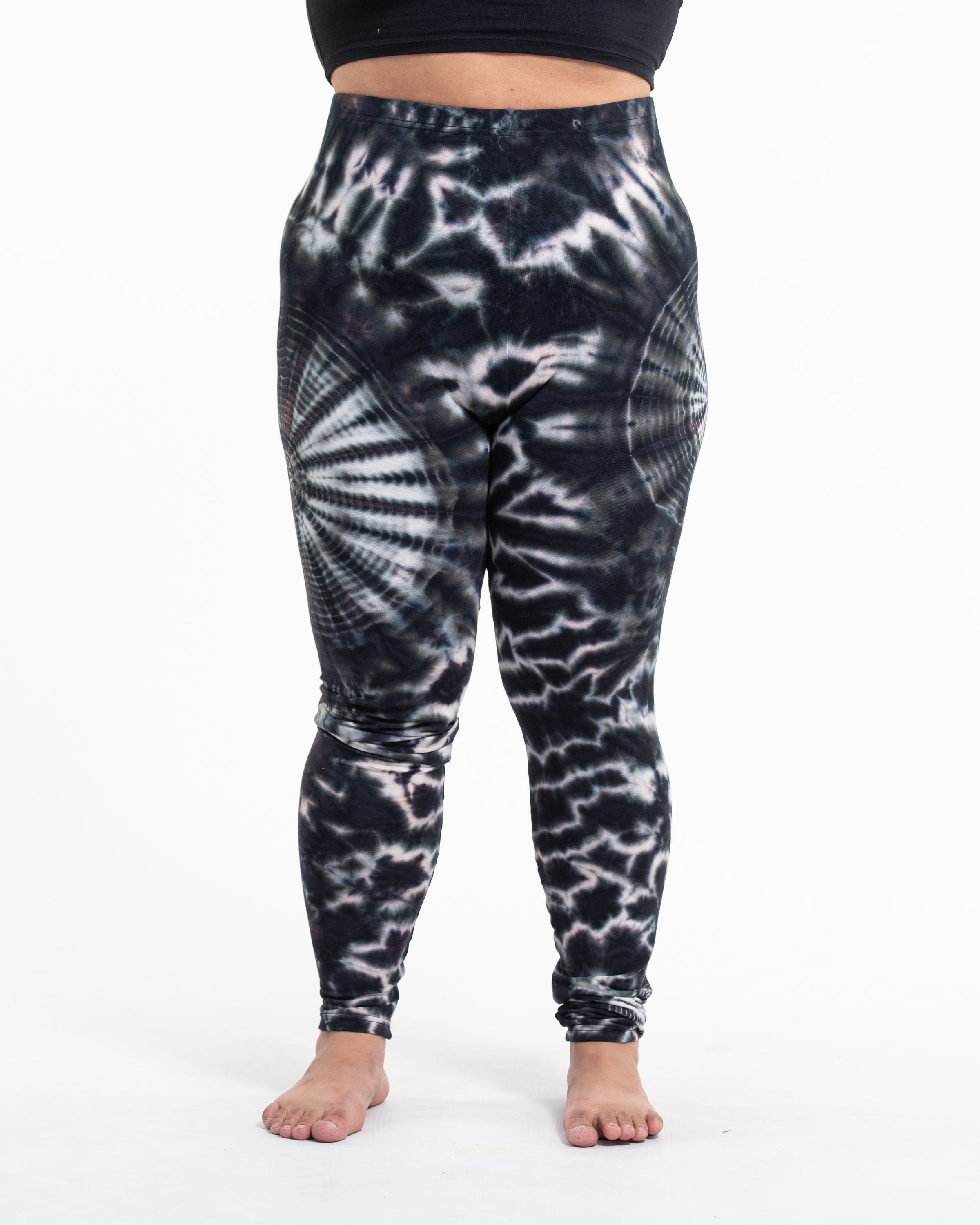 Plus Size Swirls Tie Dye Cotton Leggings in Black Brown