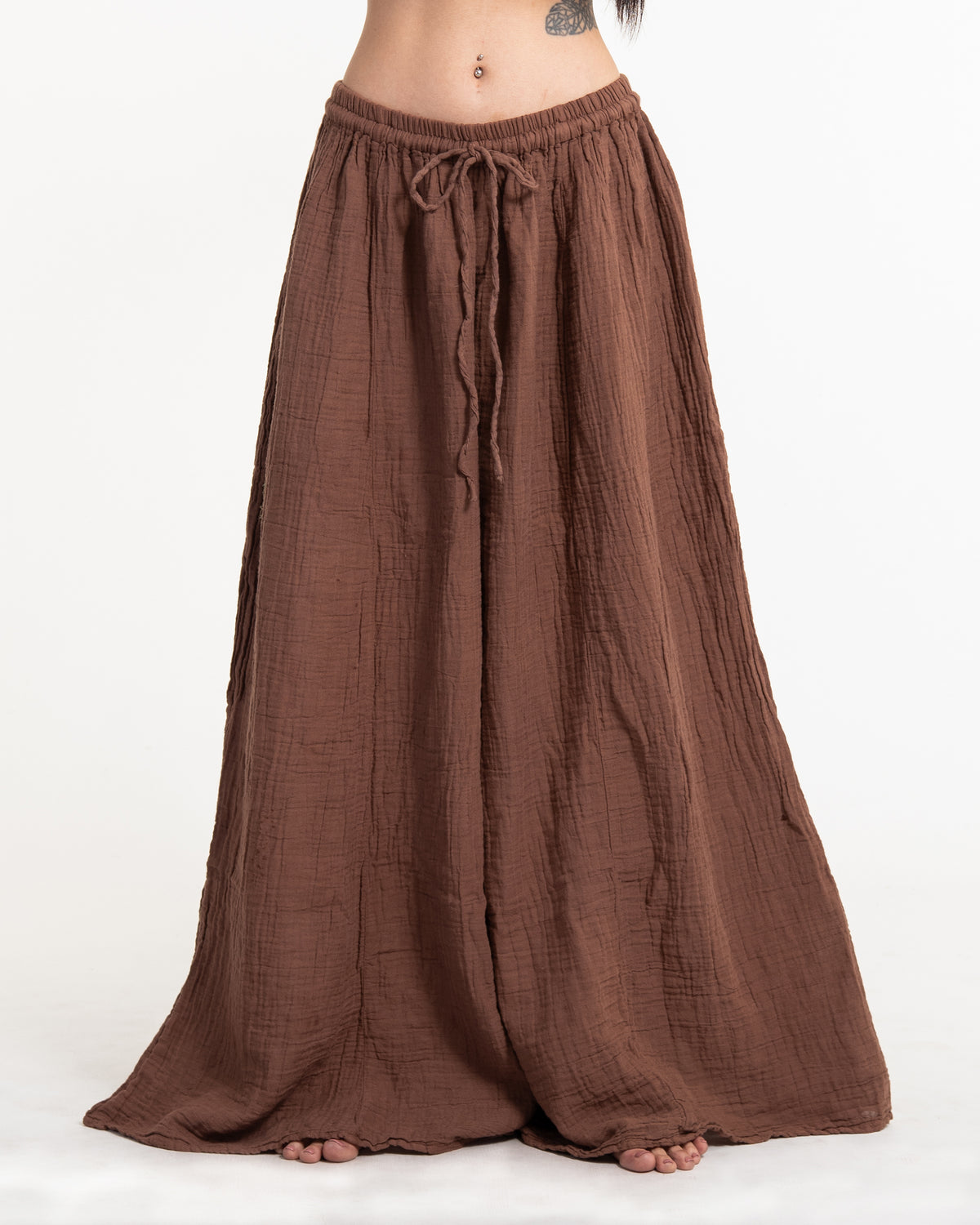 Women's Drawstring Crinkled Cotton Wide Leg Pants in Brown