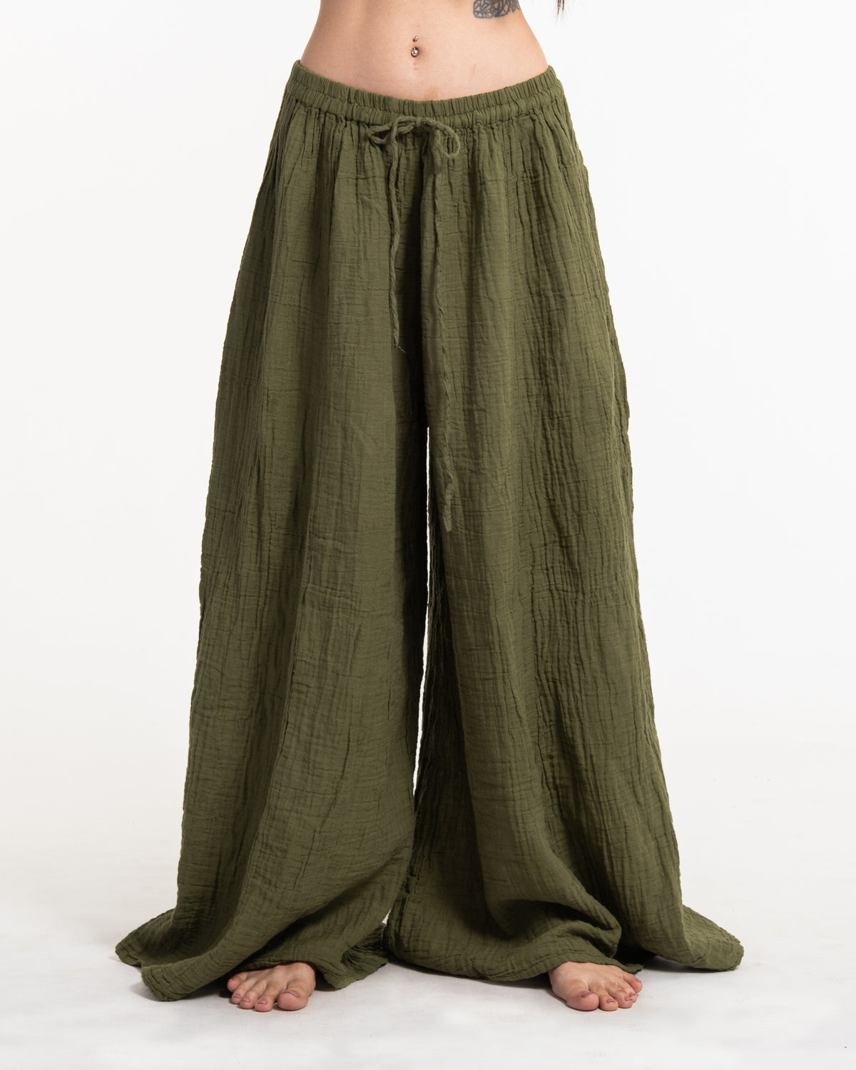 Women's Drawstring Crinkled Cotton Wide Leg Pants in Green