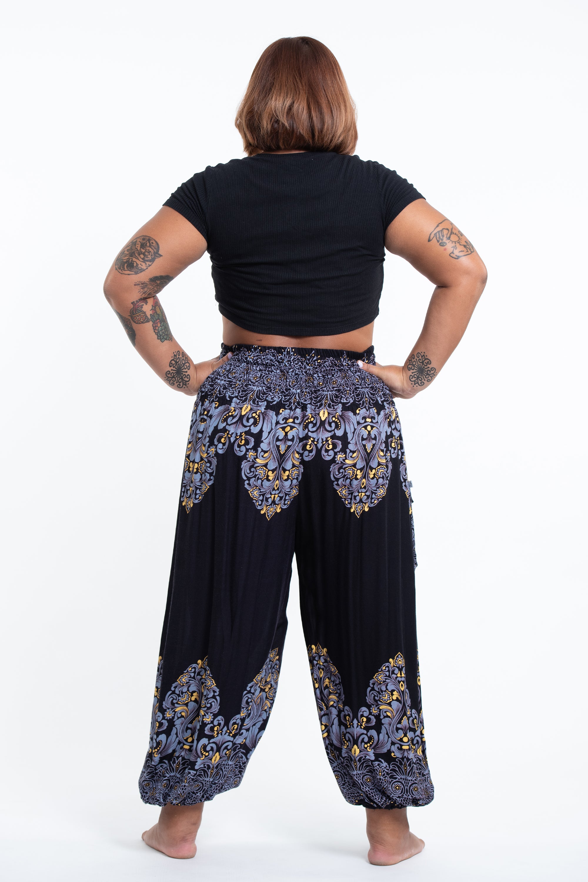 Plus Size Floral Vines Women's Harem Pants in Black