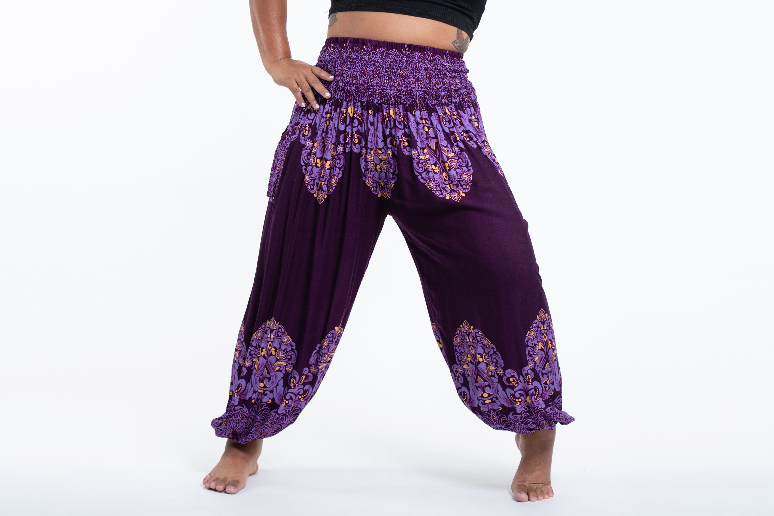 Plus Size Floral Vines Women's Harem Pants in Purple