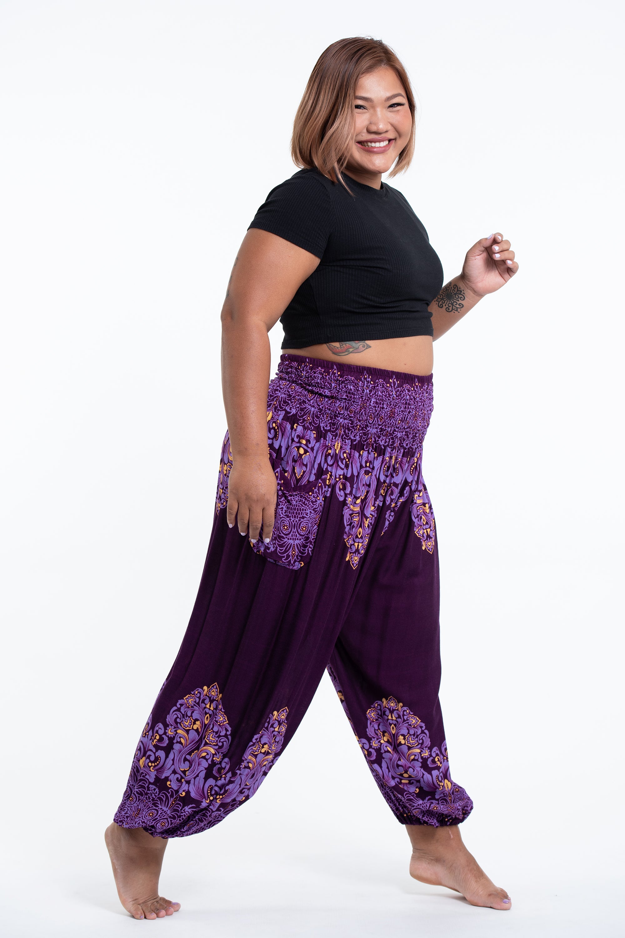Plus Size Floral Vines Women's Harem Pants in Purple