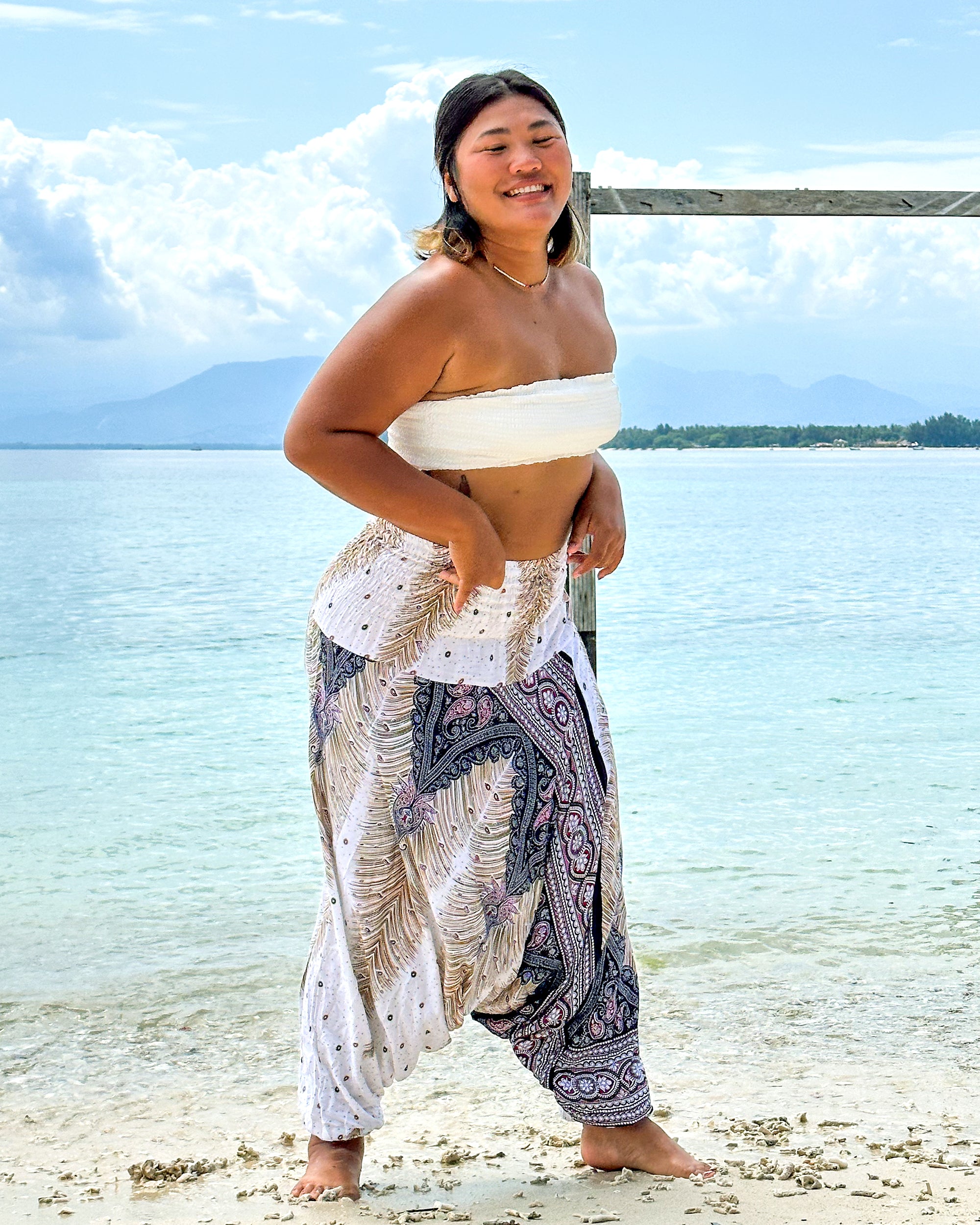 Plus Size Peacock Feathers 2-in-1 Jumpsuit Harem Pants in White