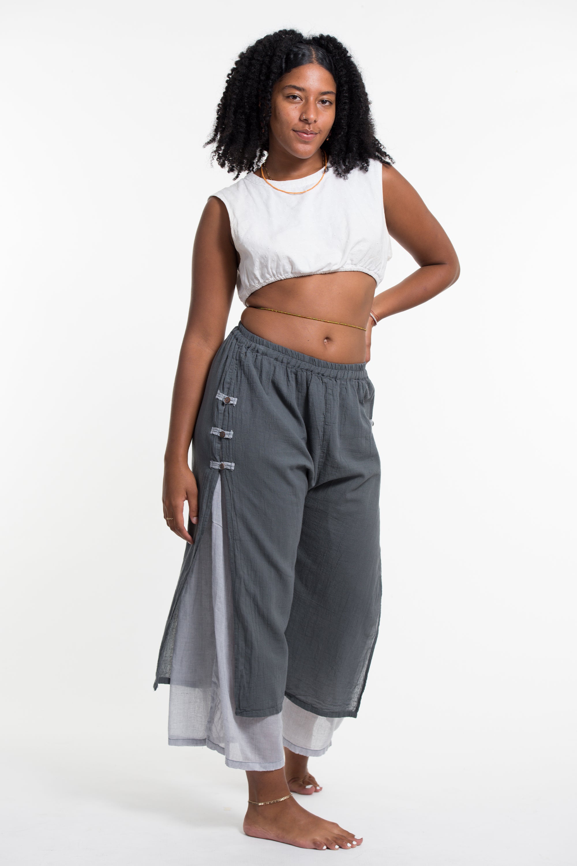Women's Cotton Double Layers Cropped Pants in Solid Gray