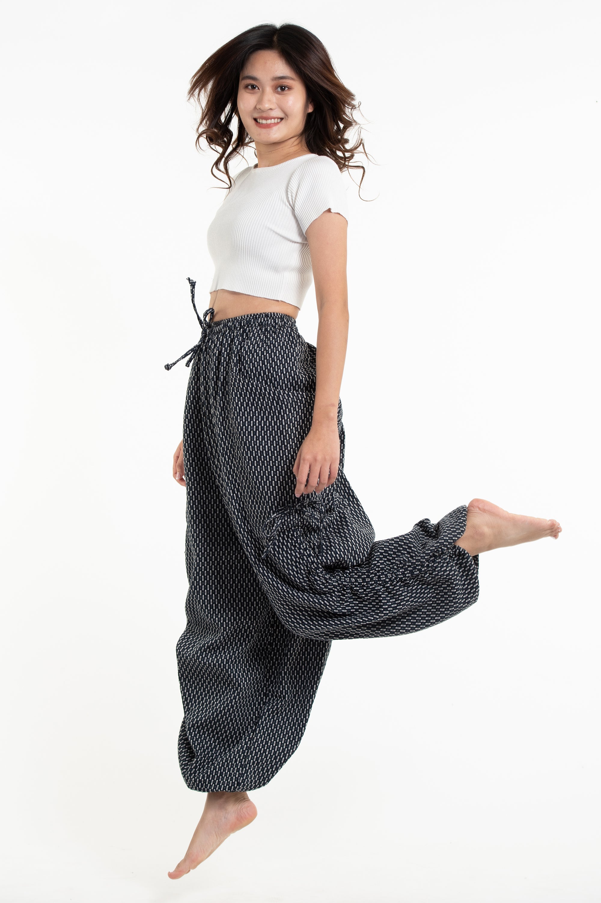 Women's Ribbed Cotton Pants in Black