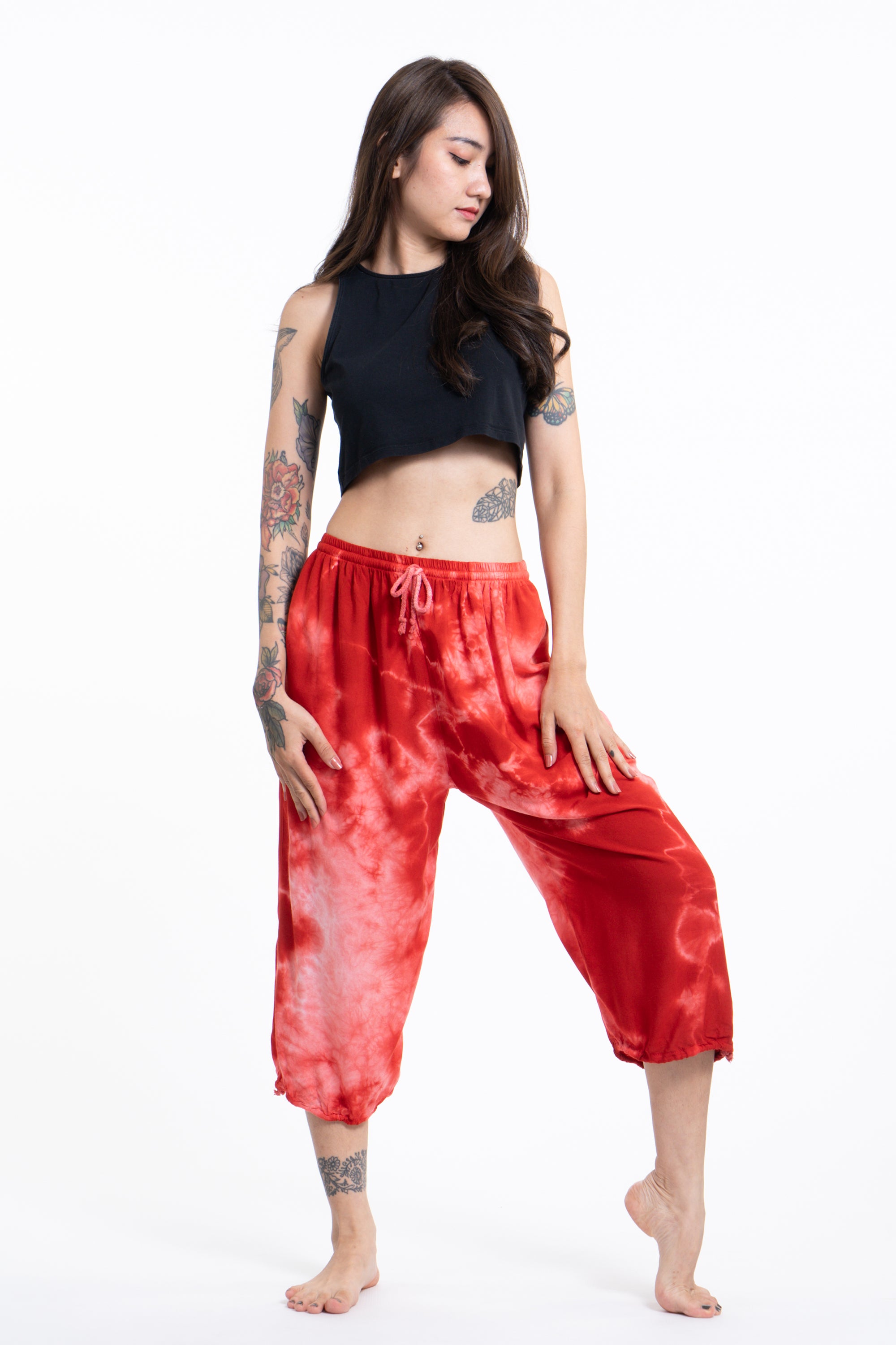 Women's Tie Dye Drawstring Yoga Massage Cropped Pants in Red