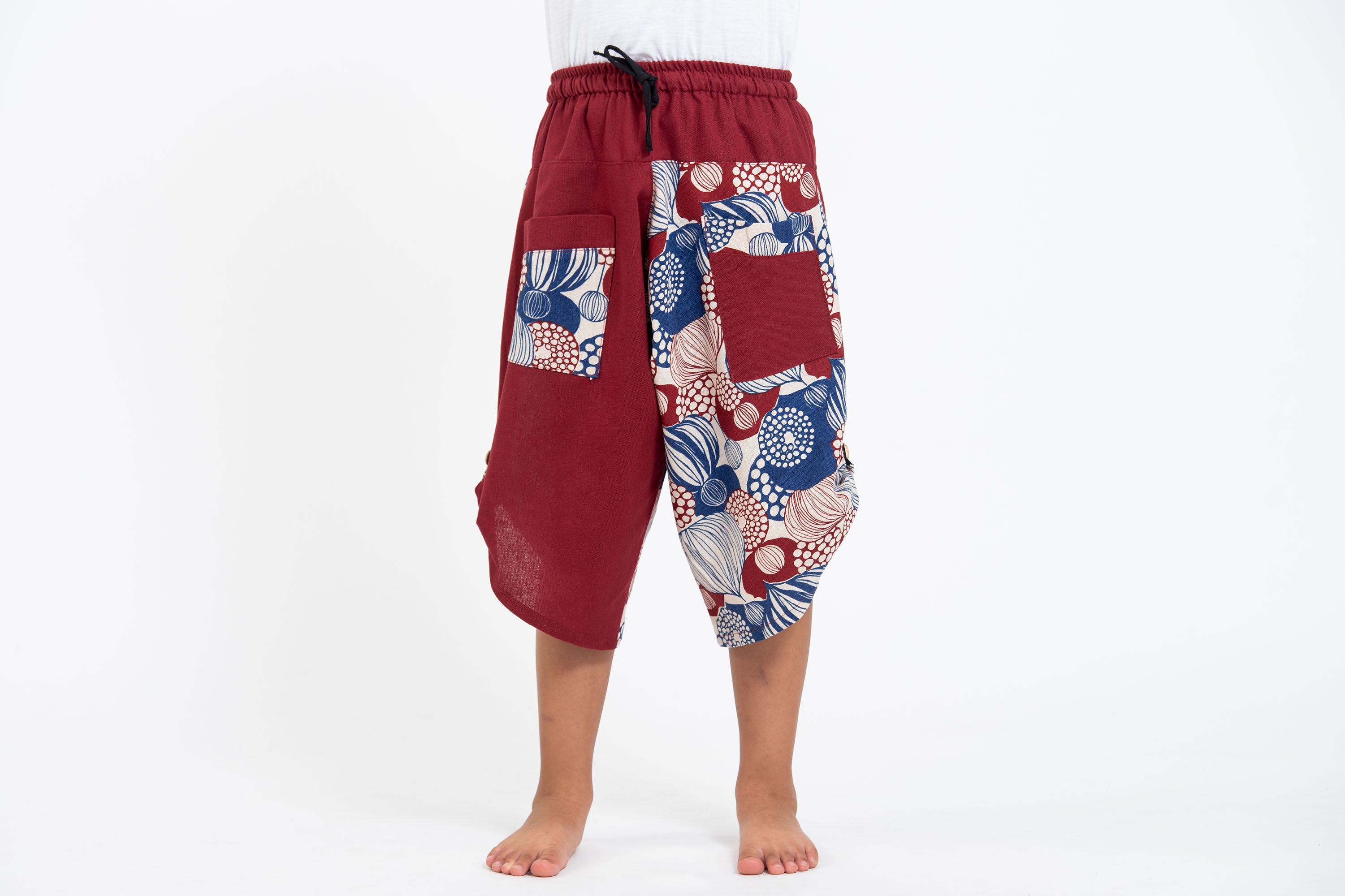 Two Tone Leaves Prints Kids Three Quarter Pants in Red