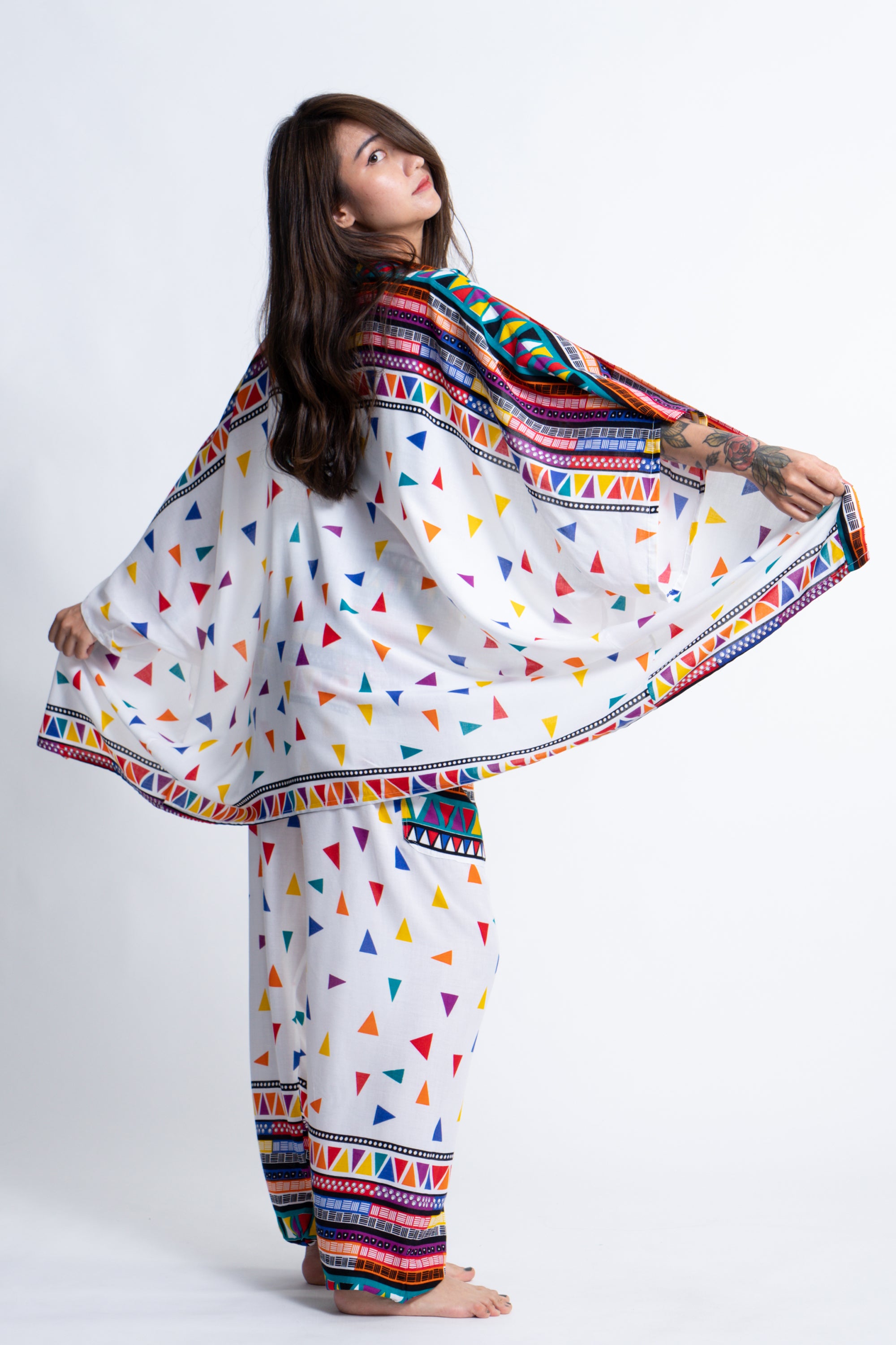 Triangles Kimono Cardigan in White