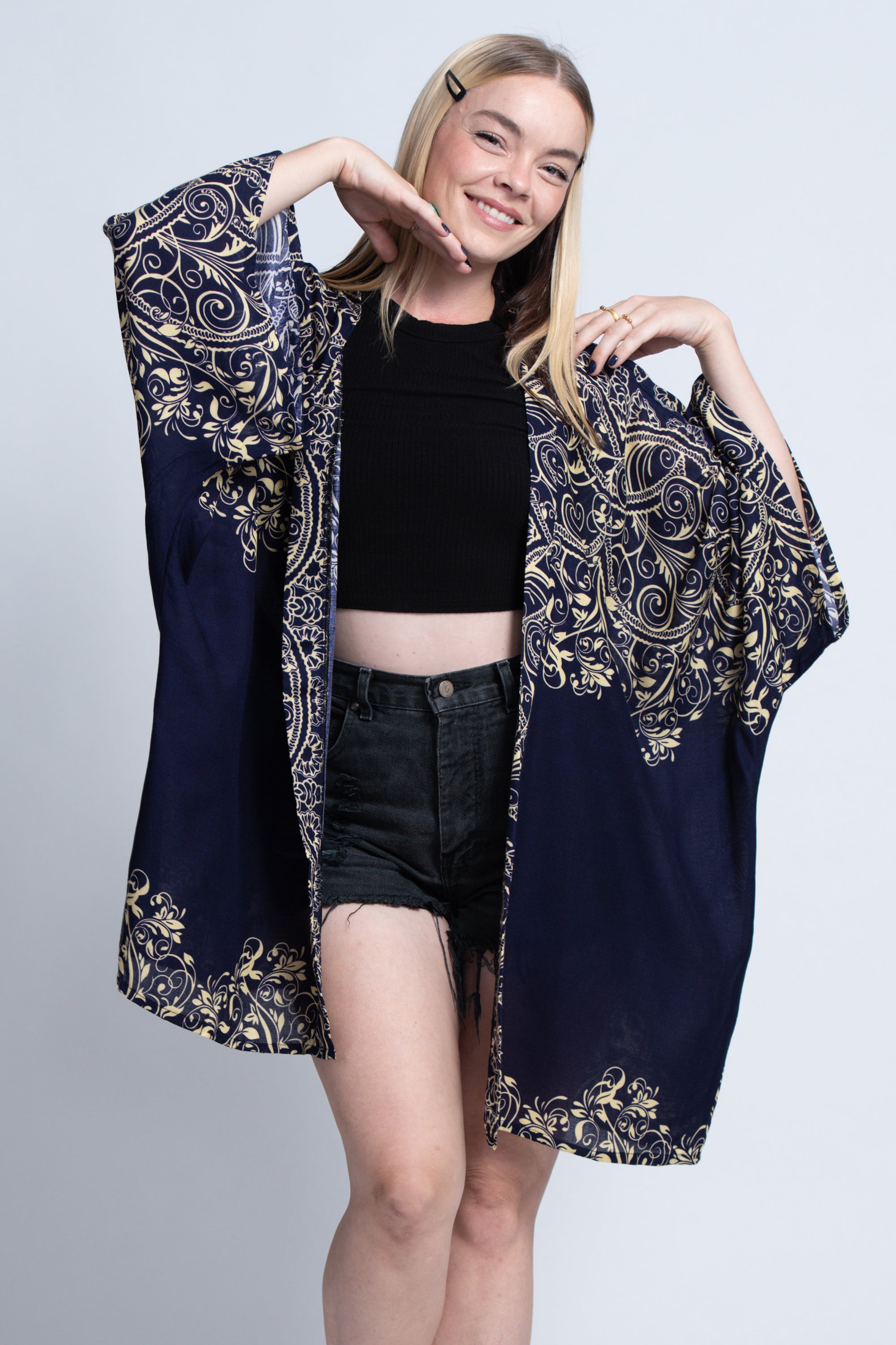 Vines Kimono Cardigan in Blue