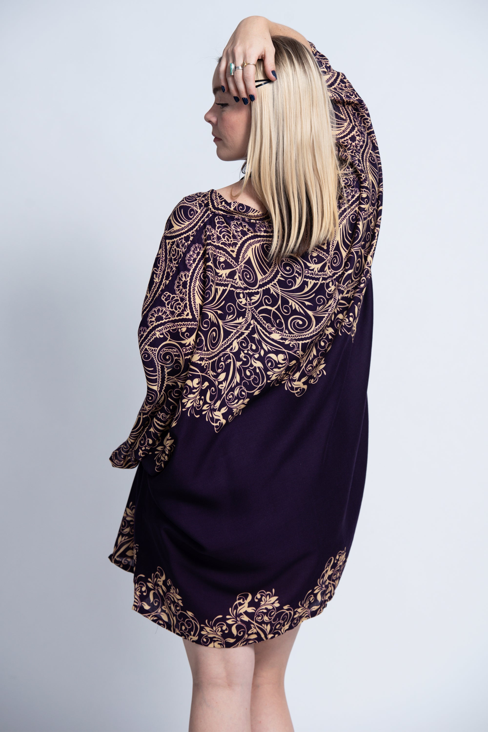 Vines Kimono Cardigan in Purple