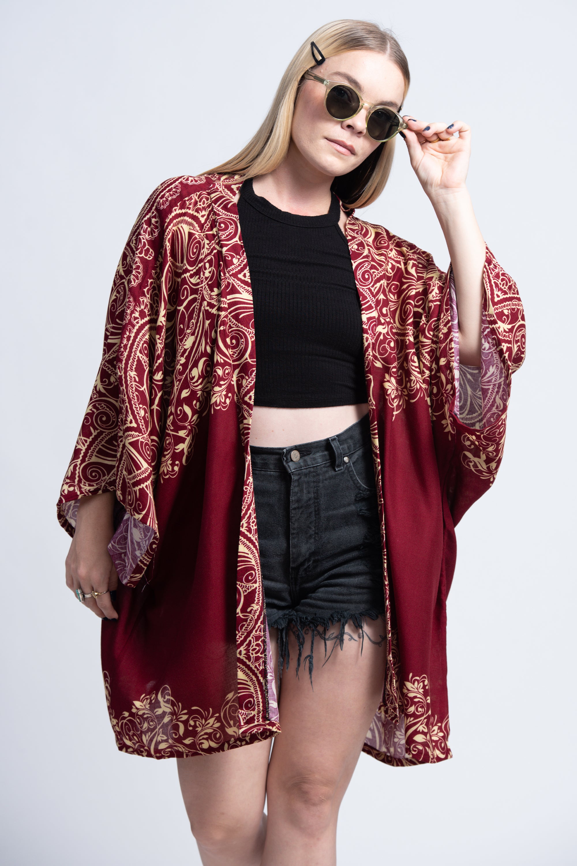 Vines Kimono Cardigan in Red