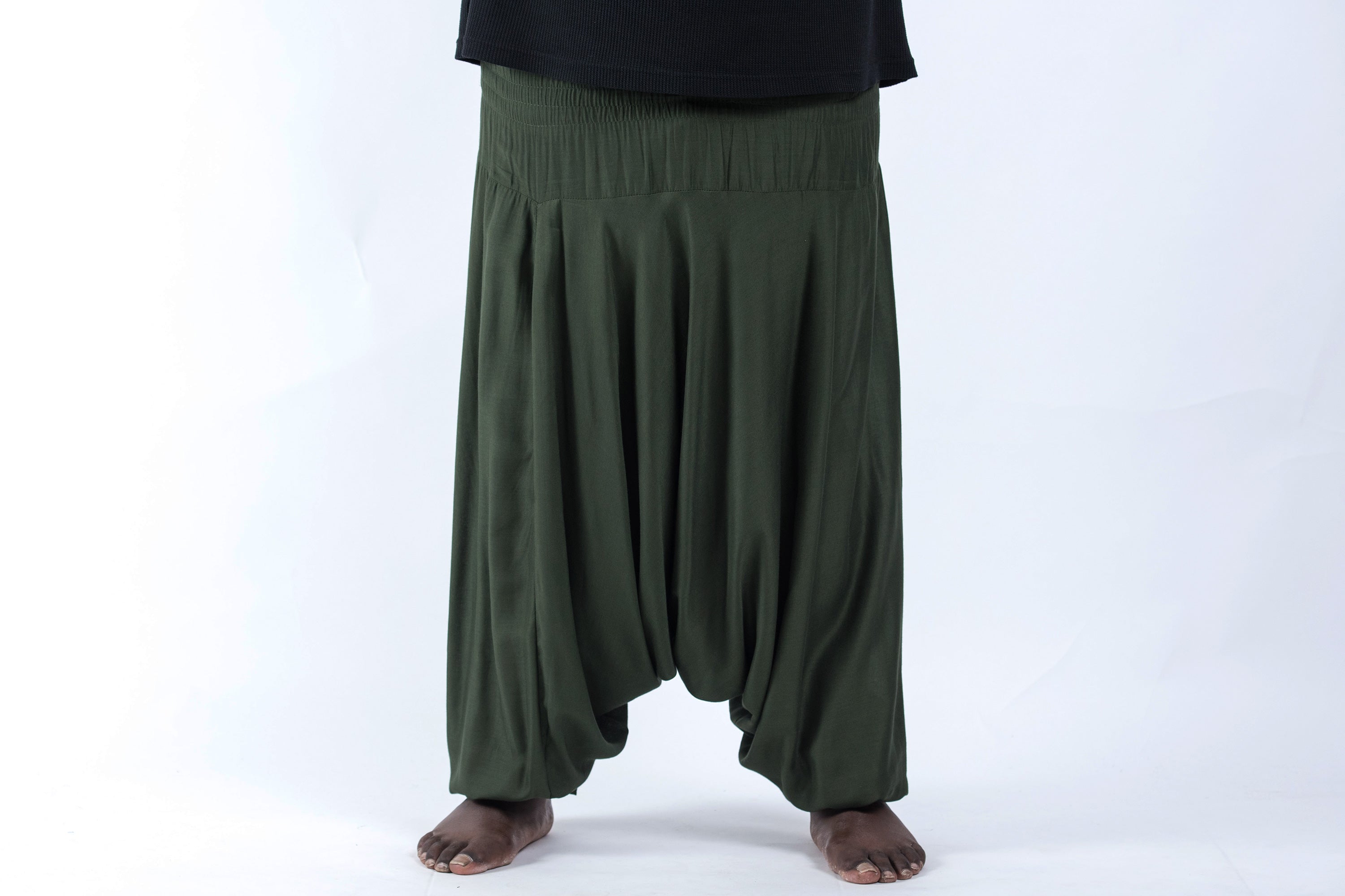 Plus Size Solid Color Drop Crotch Men's Harem Pants in Dark green