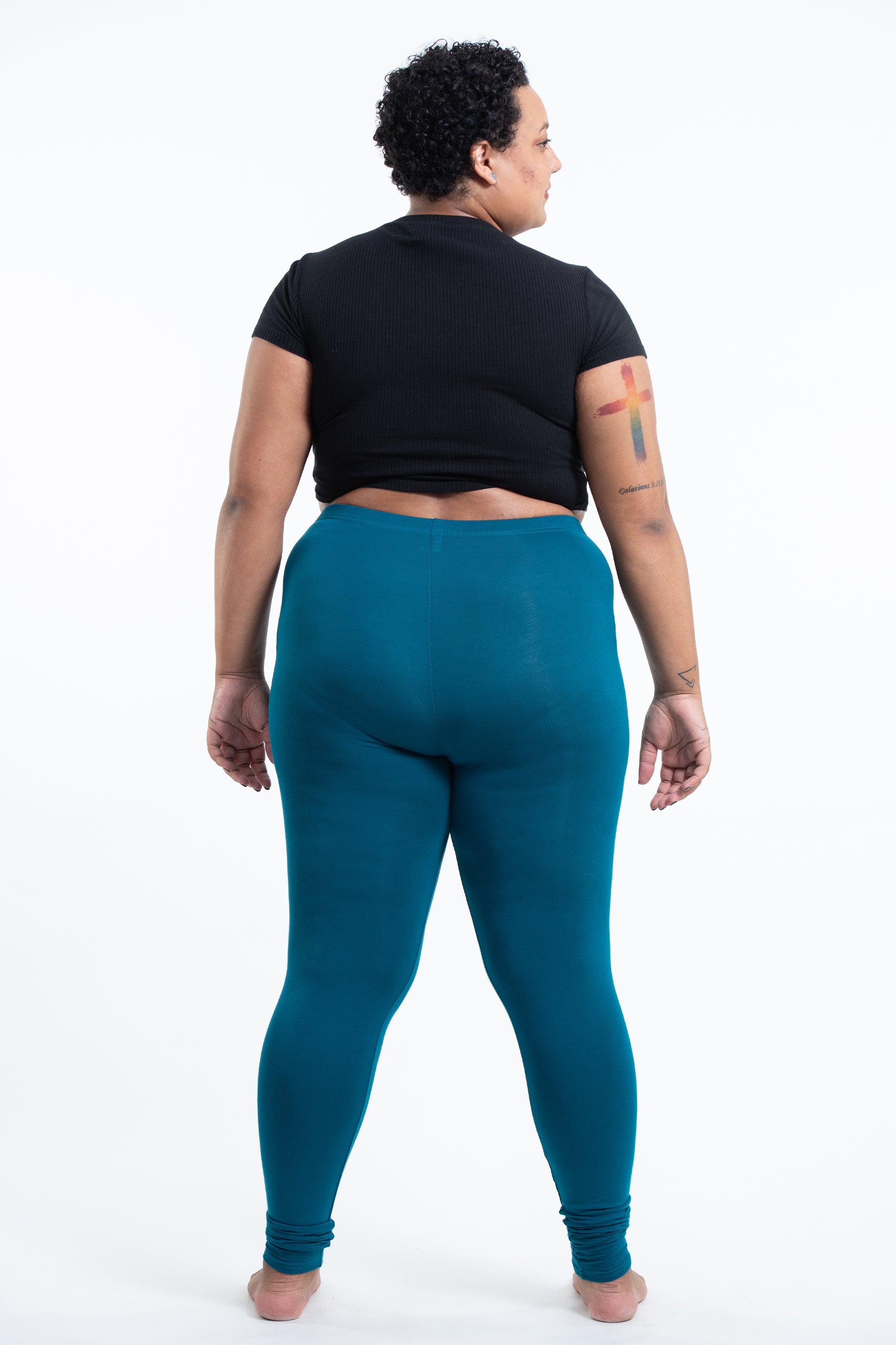 Plus Size Solid Color Cotton Leggings in Blue