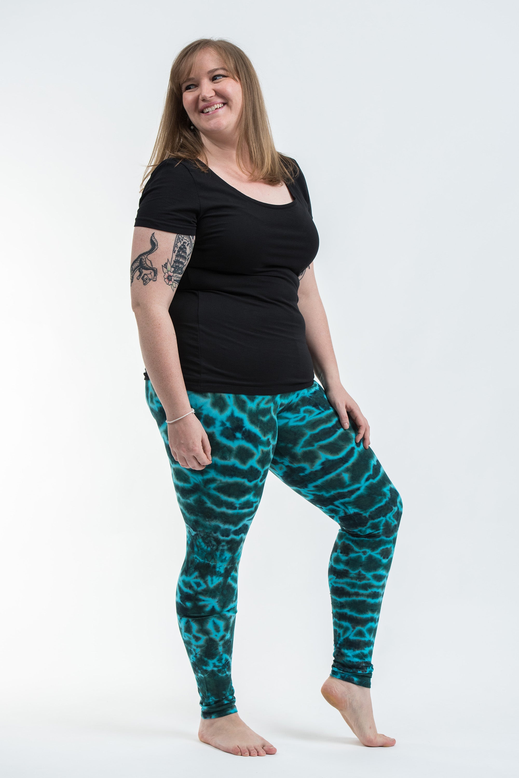 Plus Size Marble Tie Dye Cotton Leggings in Turquoise