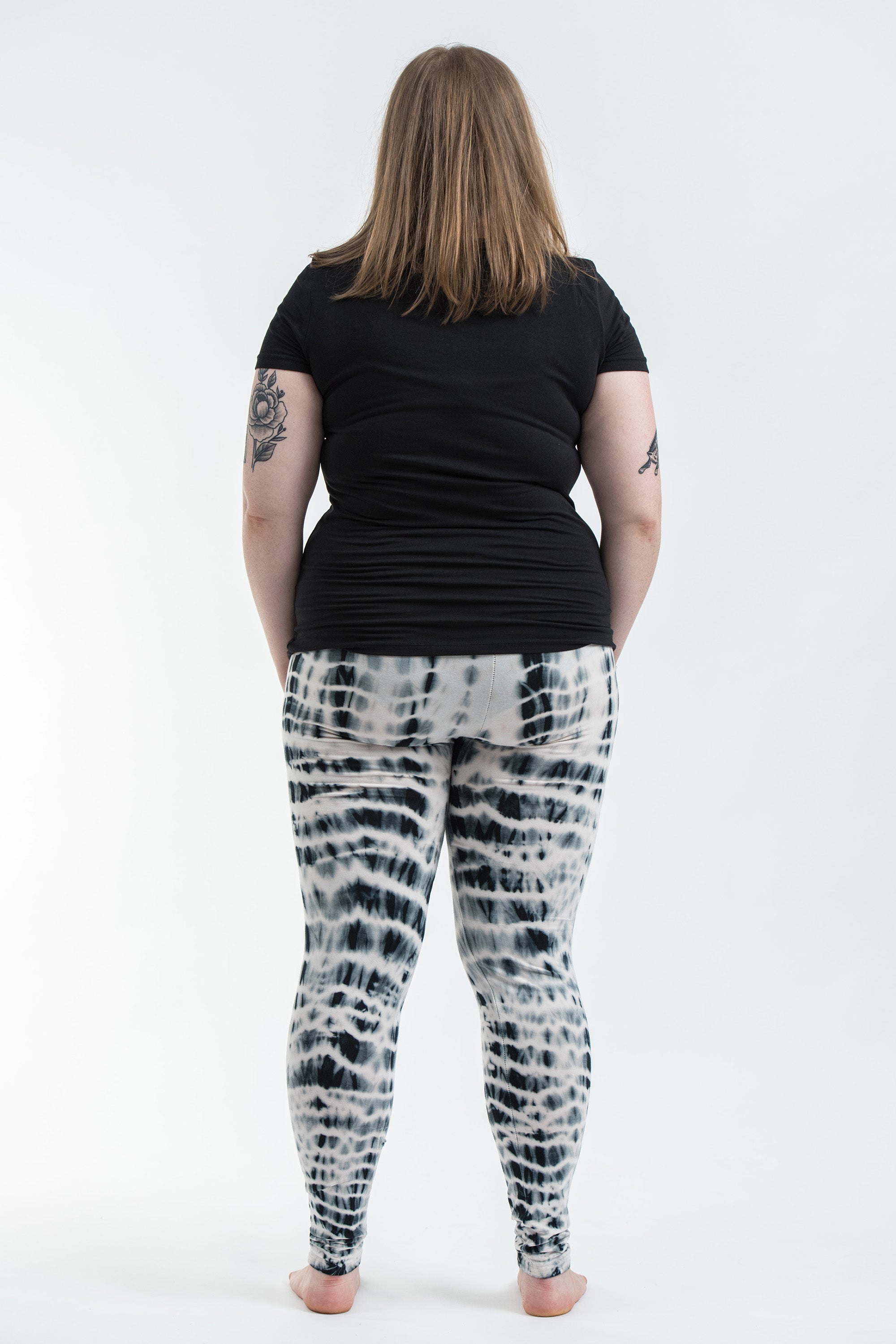 Plus Size Melting Stripes Tie Dye Cotton Leggings in Gray