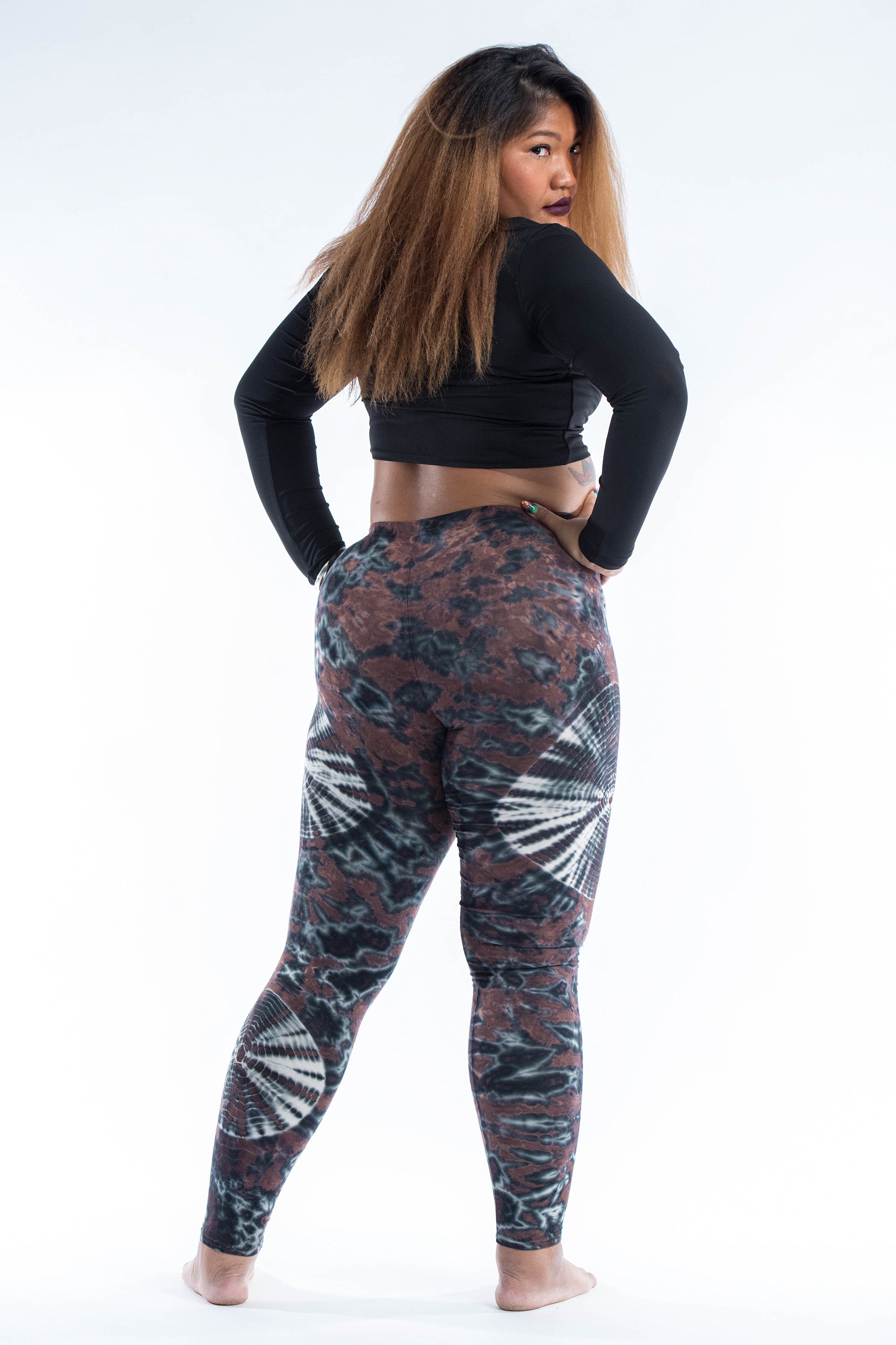 Plus Size Swirls Tie Dye Cotton Leggings in Brown