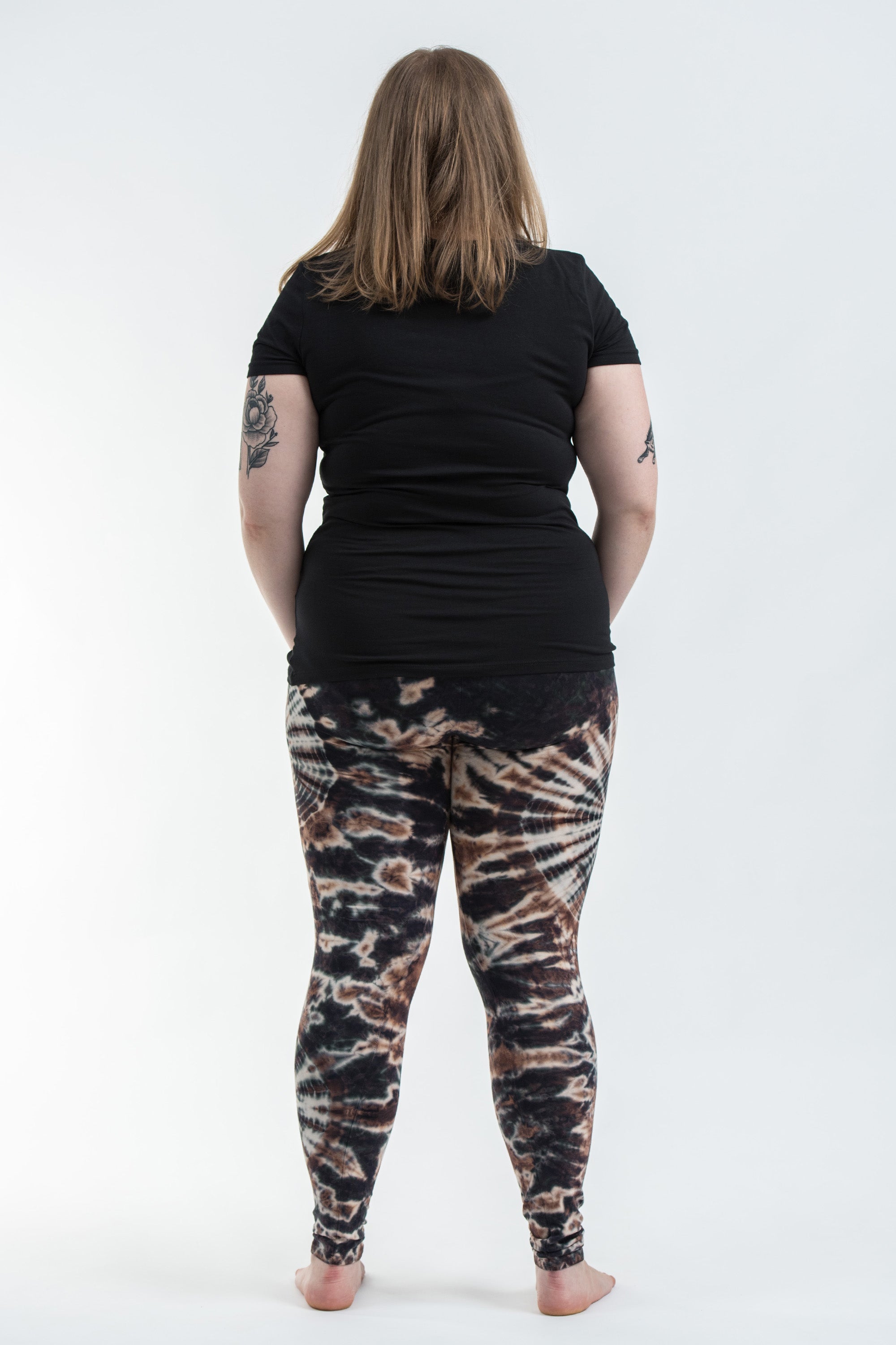 Plus Size Swirls Tie Dye Cotton Leggings in Tan