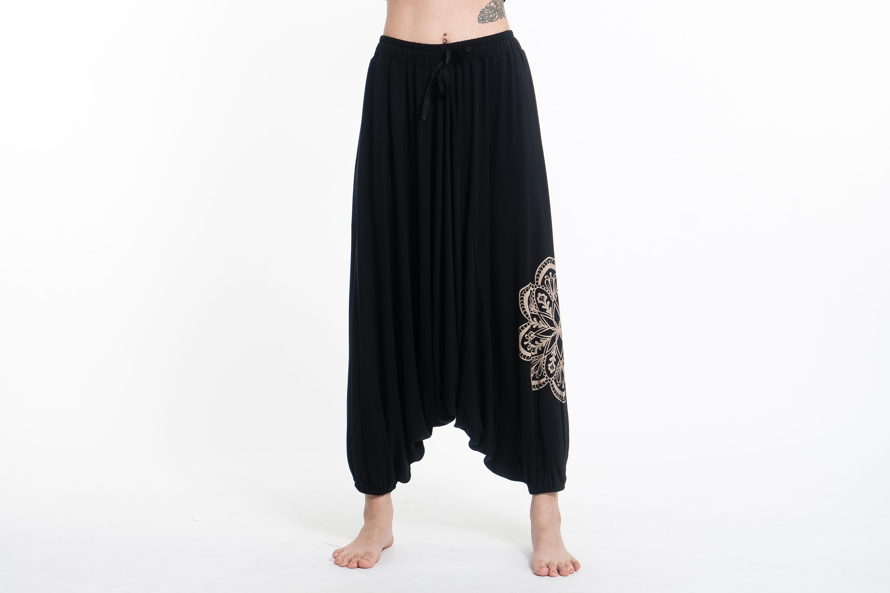 Mandala Print Drawstring Low Cut Harem Pants Cotton Spandex in Black