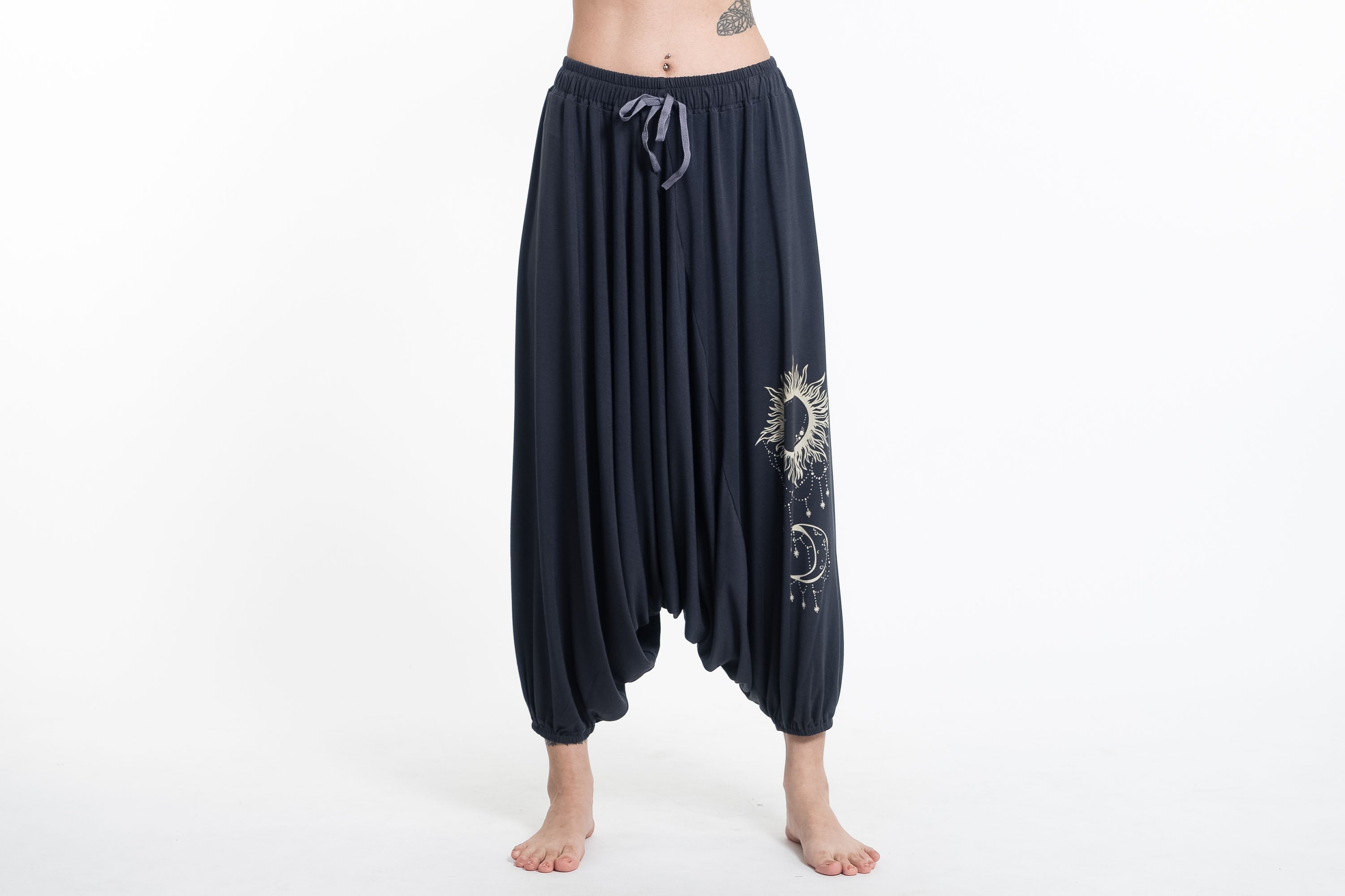 Sun Moon Print Drawstring Low Cut Harem Pants Cotton Spandex in Gray