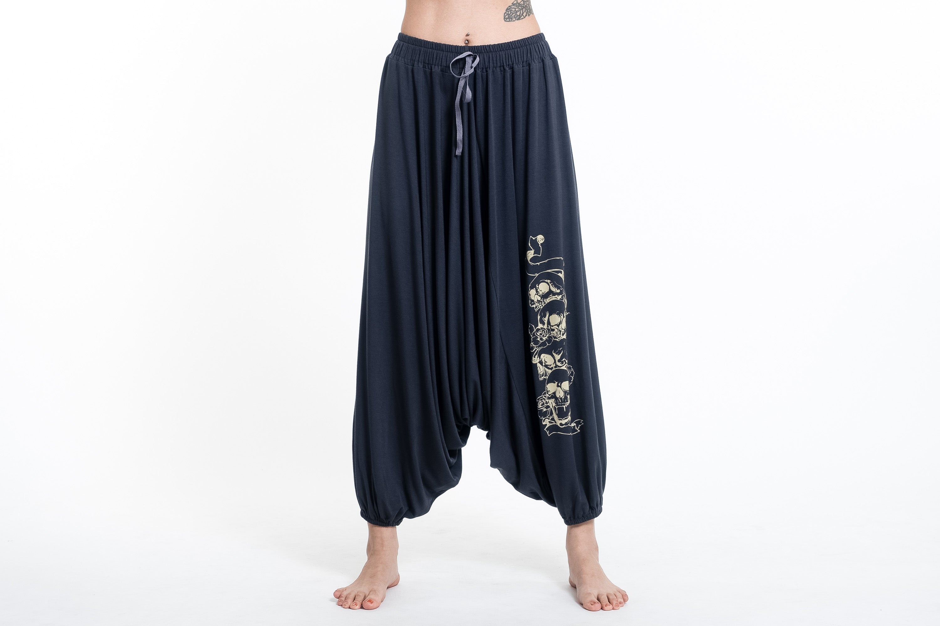 Skulls Print Drawstring Low Cut Harem Pants Cotton Spandex in Gray