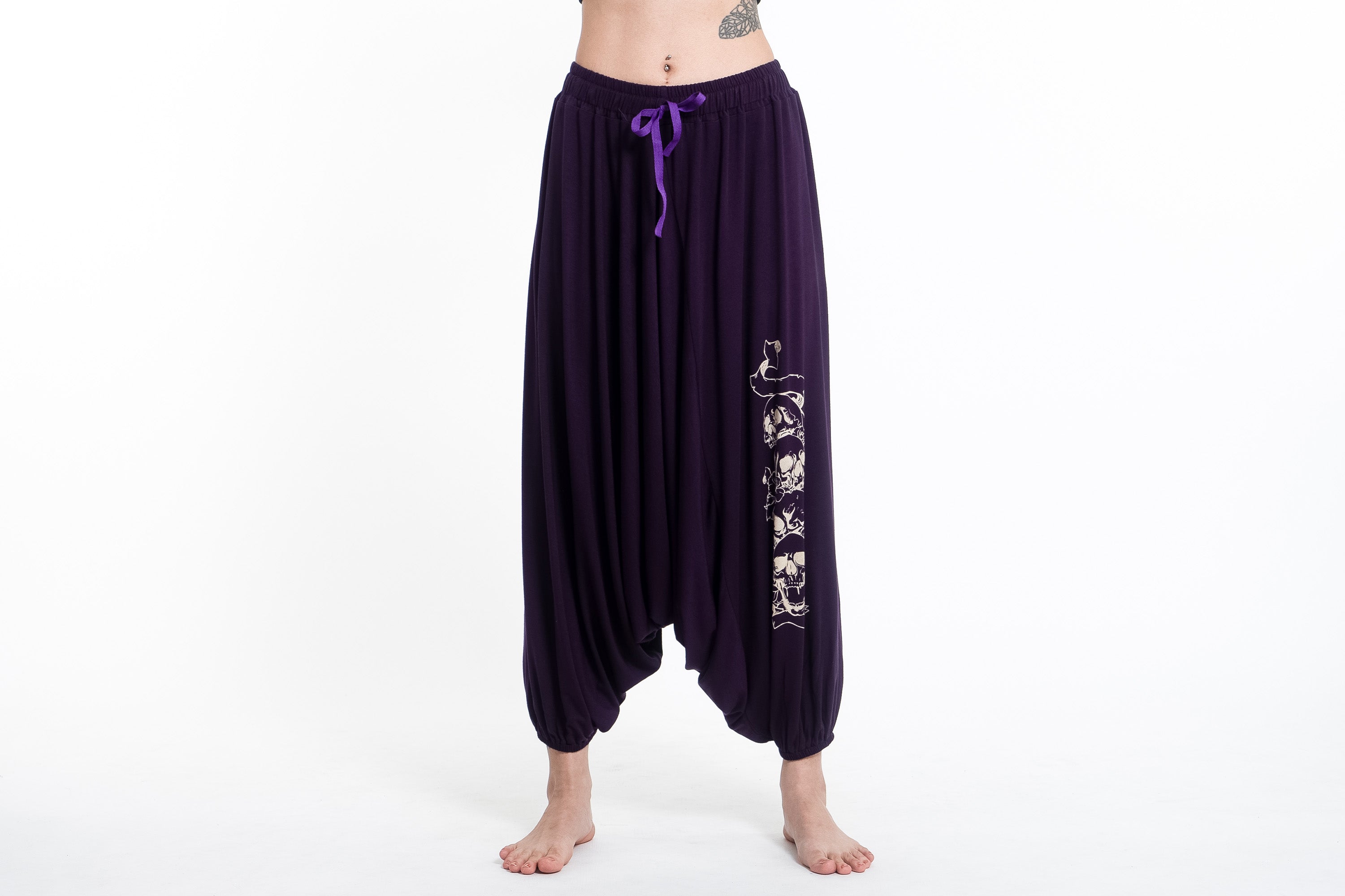 Skulls Print Drawstring Low Cut Harem Pants Cotton Spandex in Purple