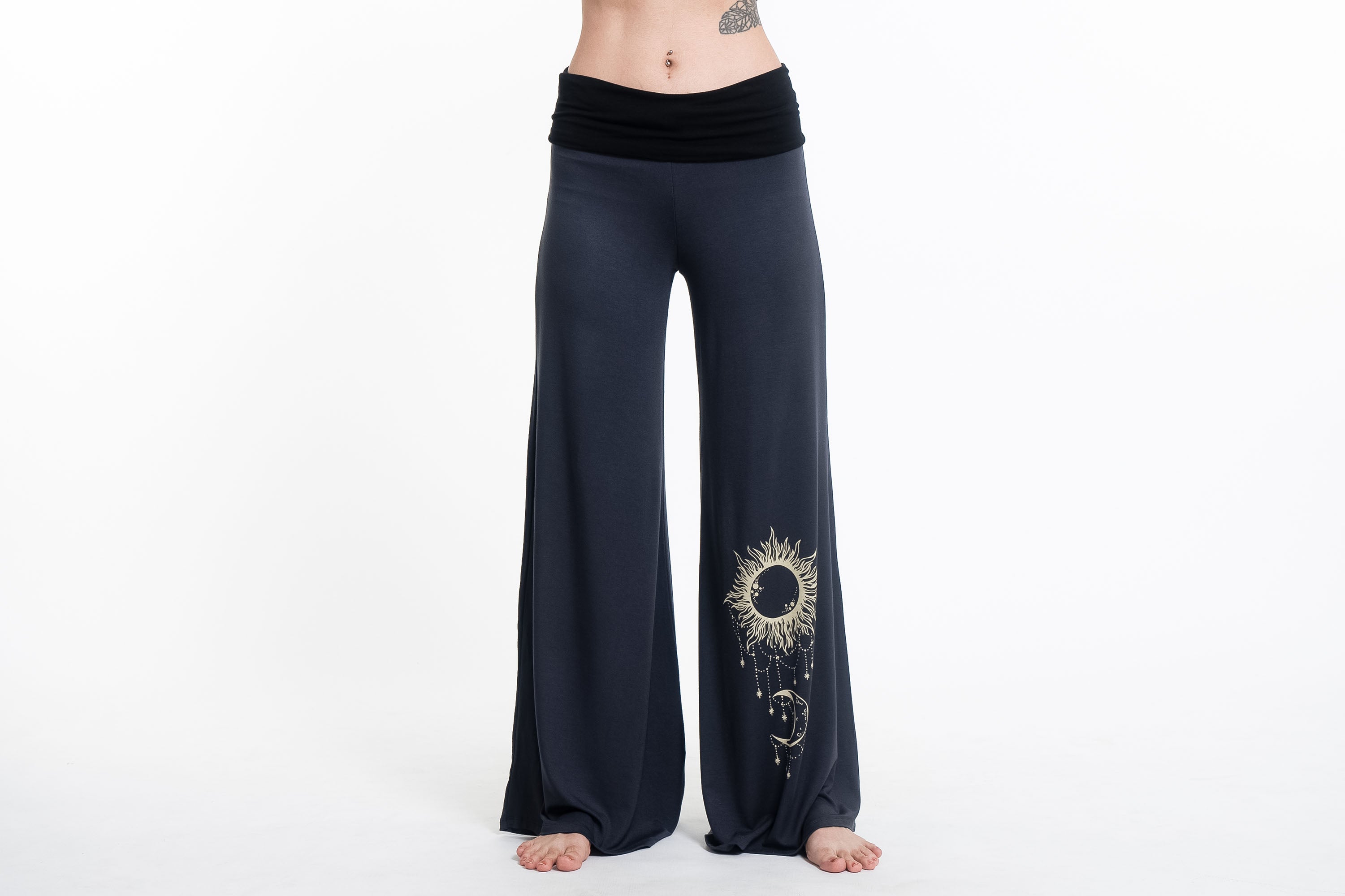 Sun Moon Print Wide Leg Palazzo Harem Pants Cotton Spandex in Gray