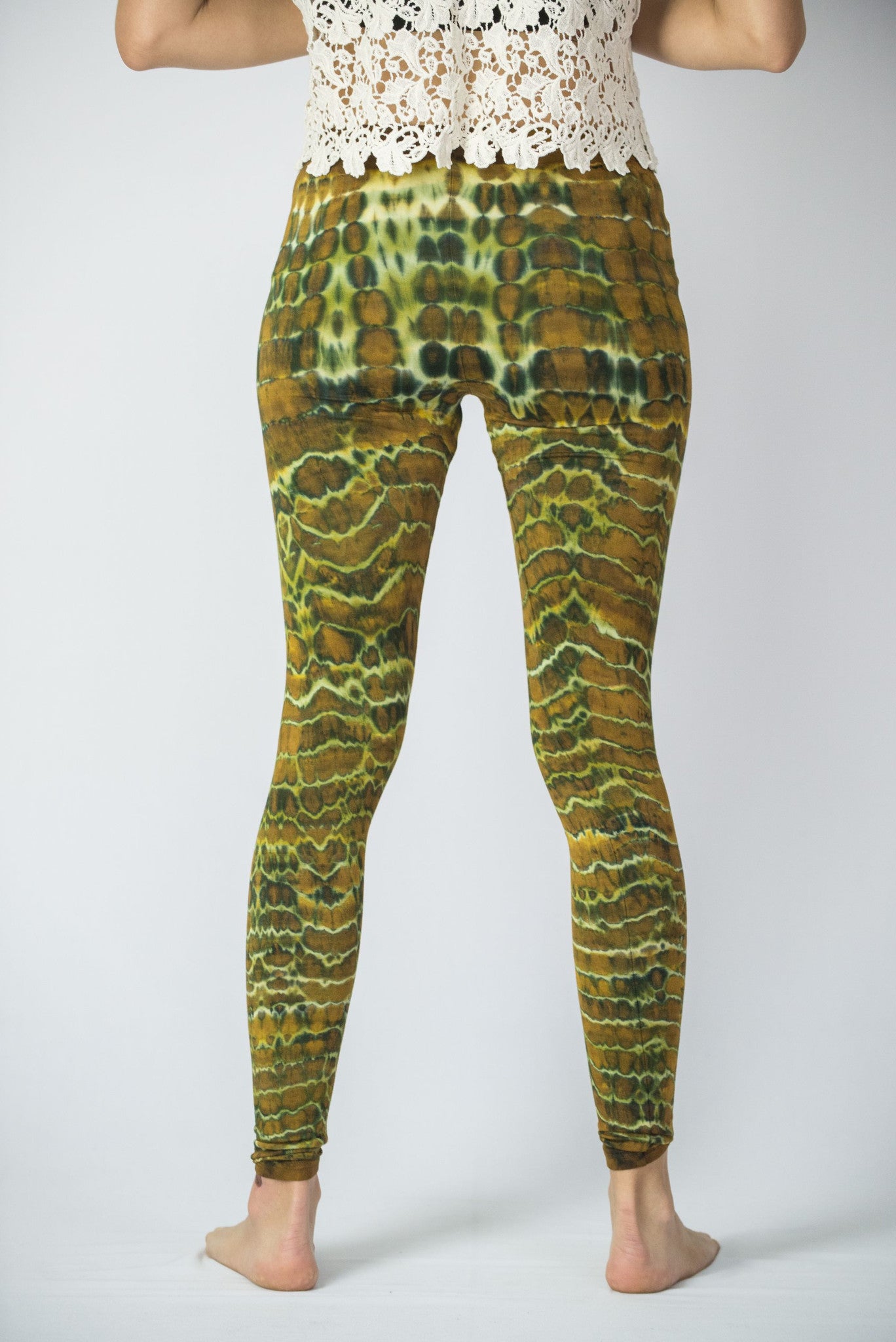 Melting Stripes Tie Dye Cotton Leggings in Olive