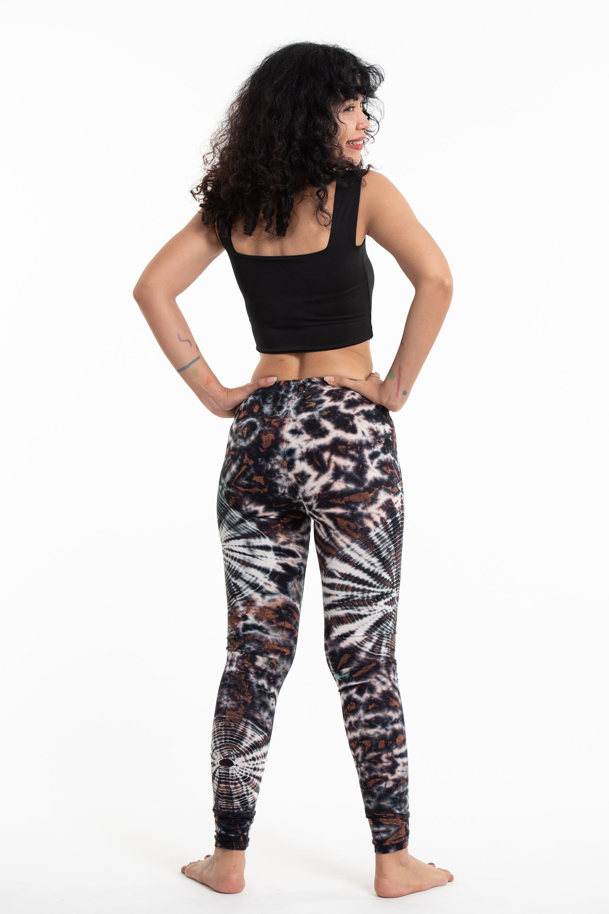Swirls Tie Dye Cotton Leggings in Dark Brown