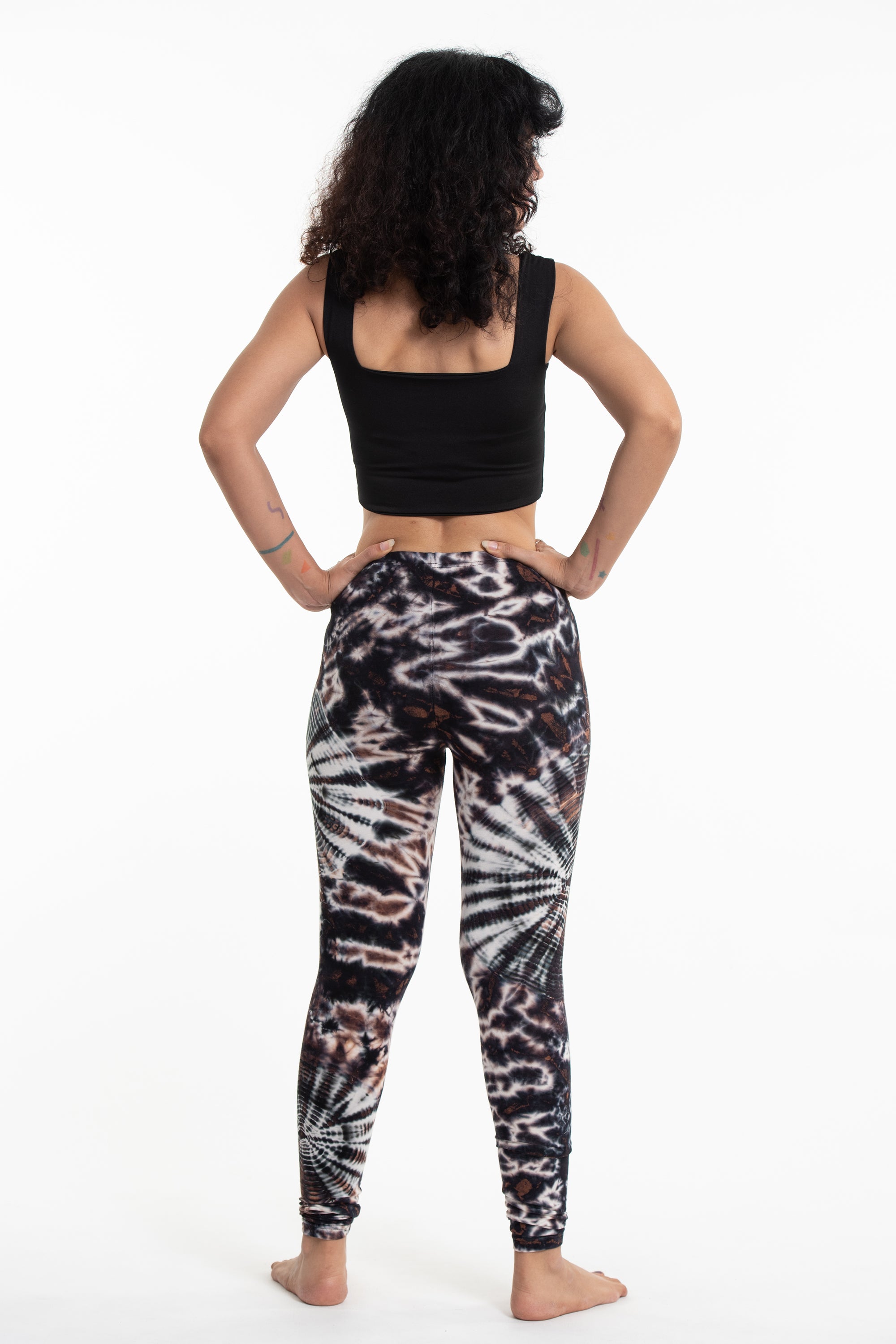 Swirls Tie Dye Cotton Leggings in Dark Brown