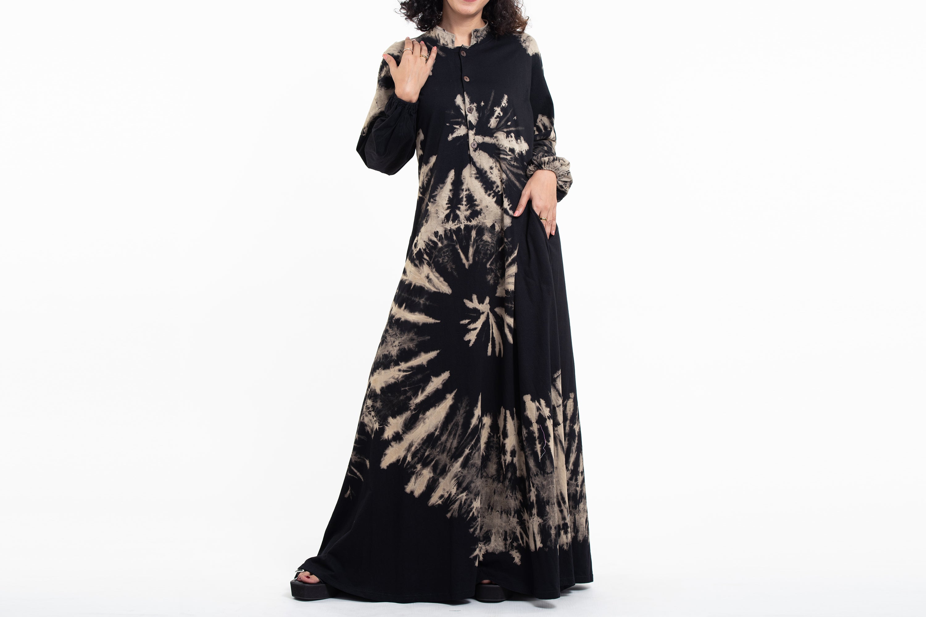 Tie Dye Long Sleeve Maxi Dress in Black