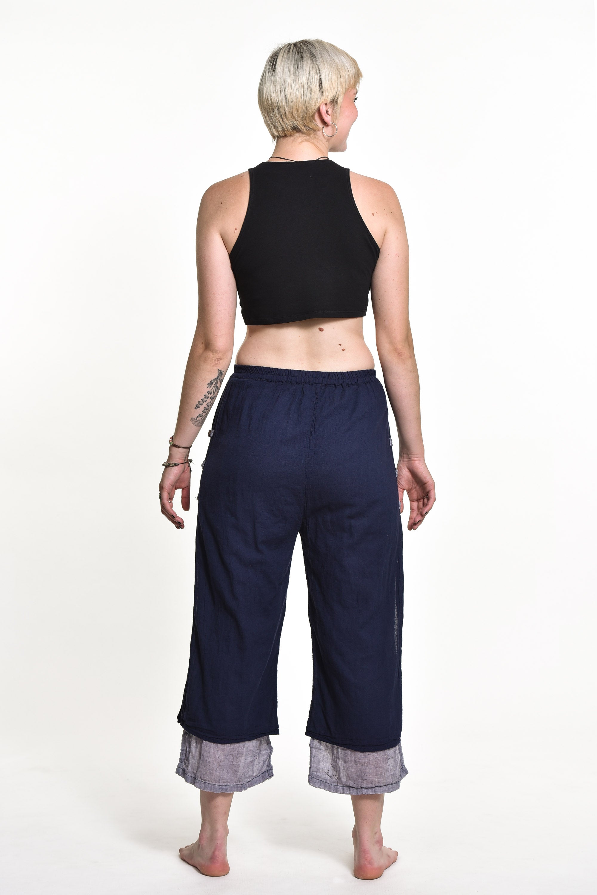 Women's Cotton Double Layers Cropped Pants in Solid Navy