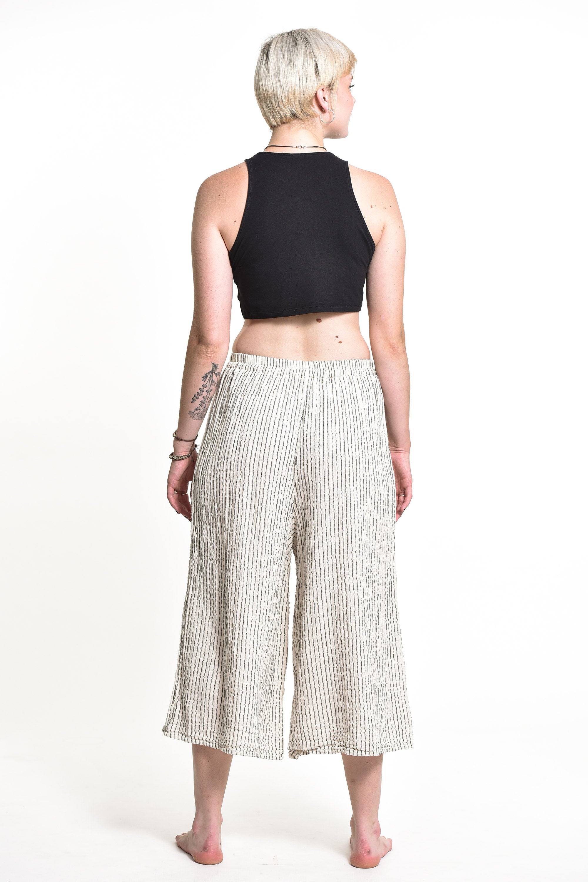 Women's Crinkled Cotton Cropped Pants in White