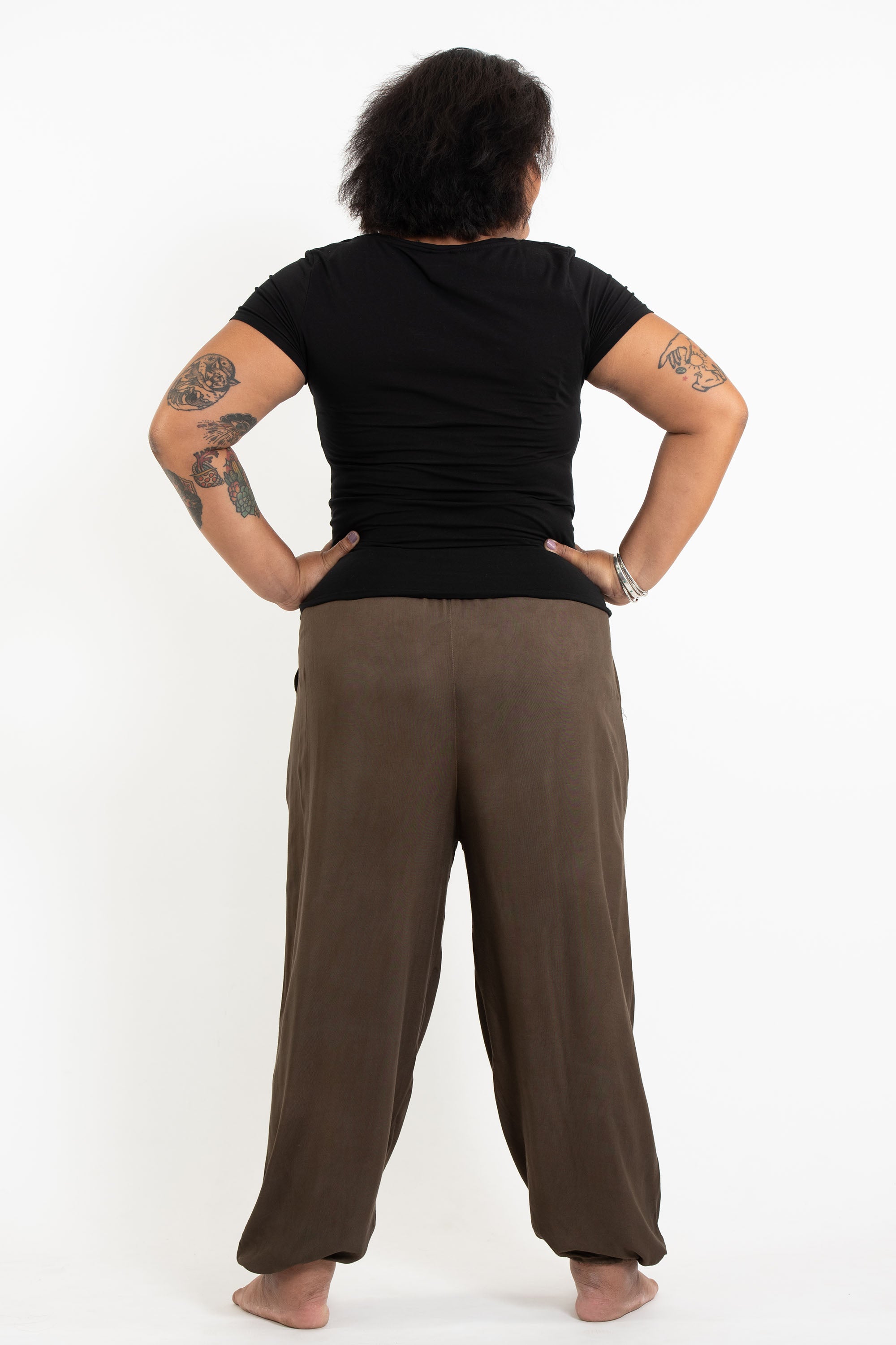 Plus Size Solid Color Drawstring Women's Yoga Massage Pants in Brown