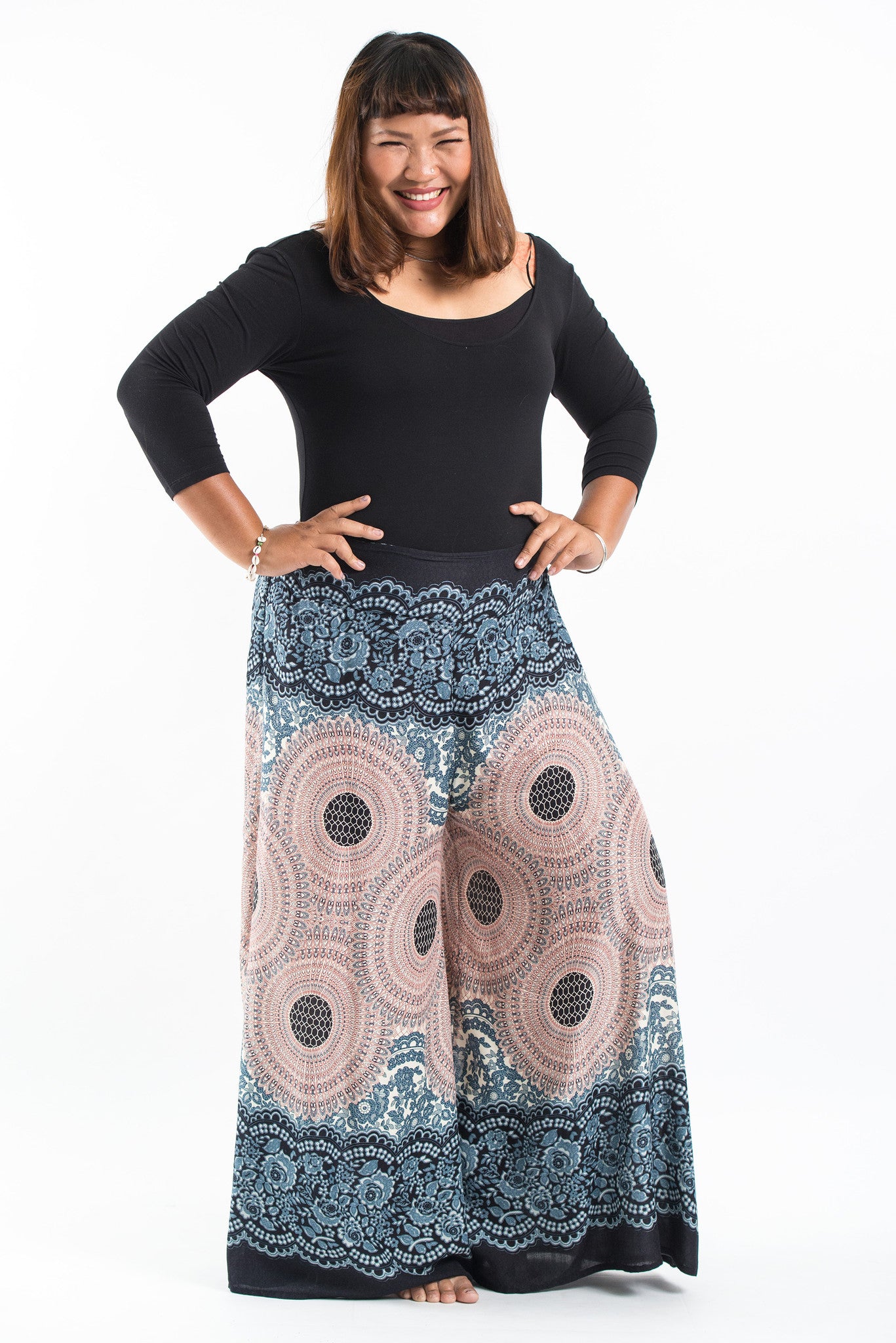 Plus Size Geometric Mandalas Palazzo Style Harem Pants in Silver Gray