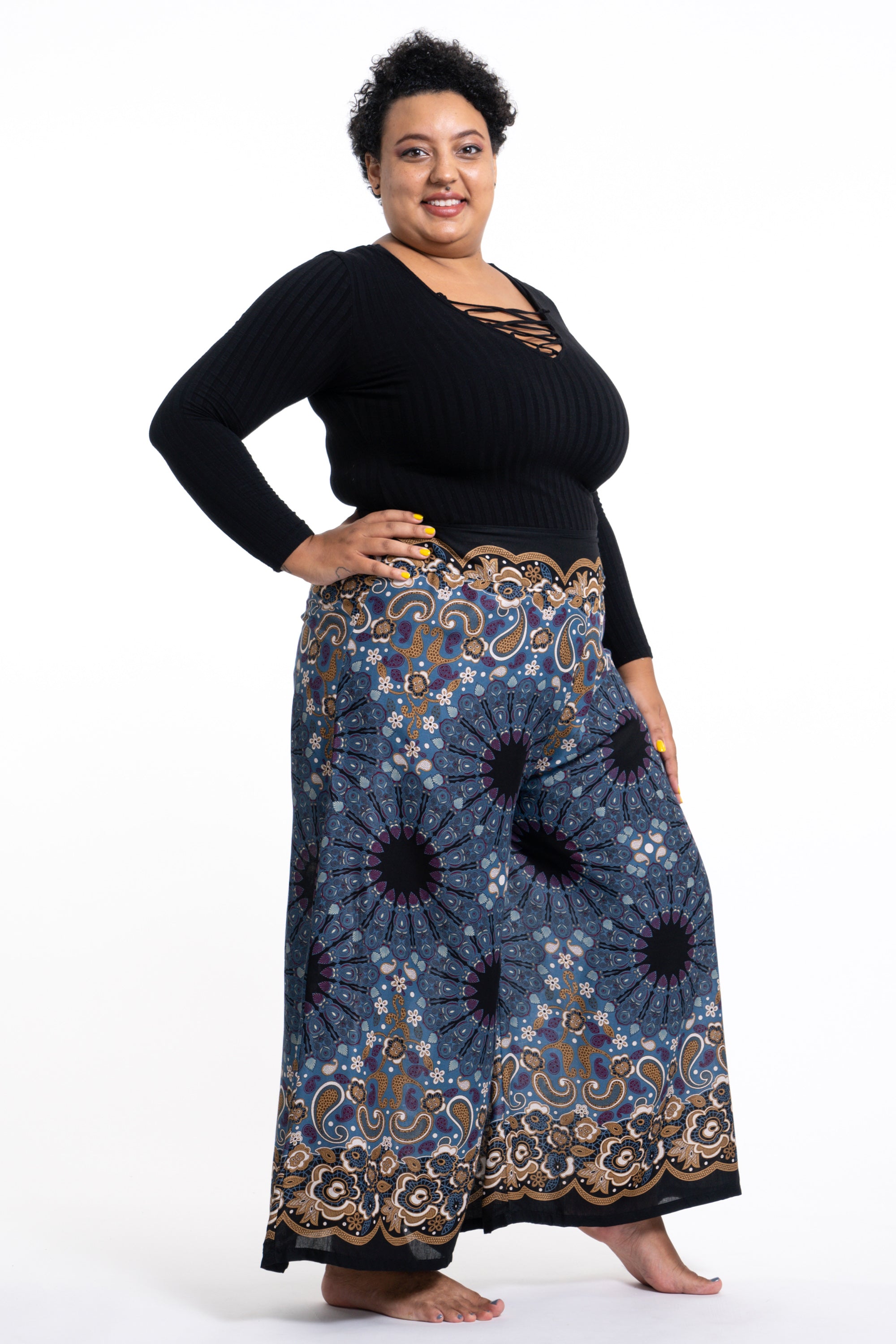 Plus Size Paisley Mandalas Palazzo Style Harem Pants in Blue Gray