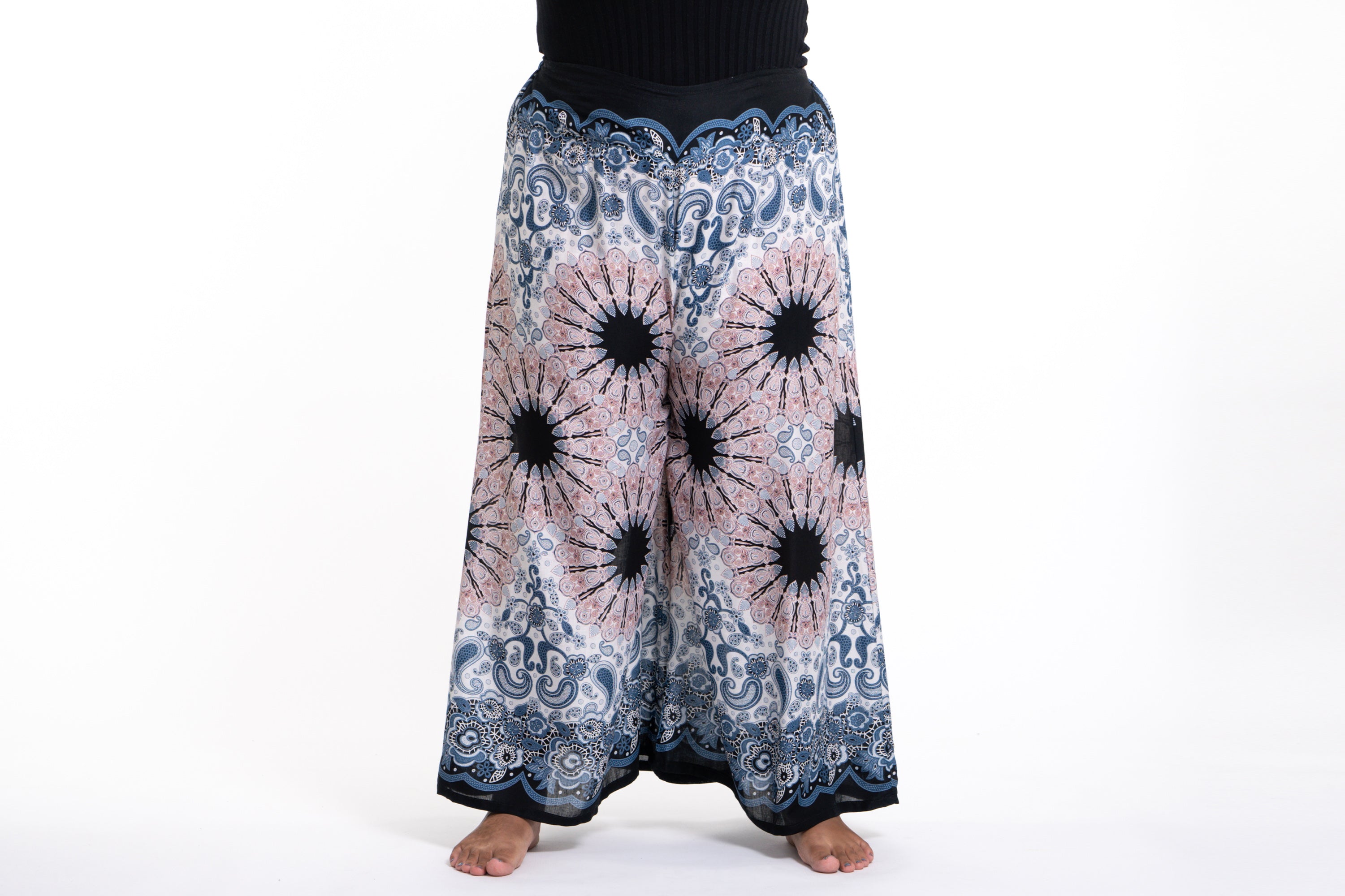 Plus Size Paisley Mandalas Palazzo Style Harem Pants in Silver Gray