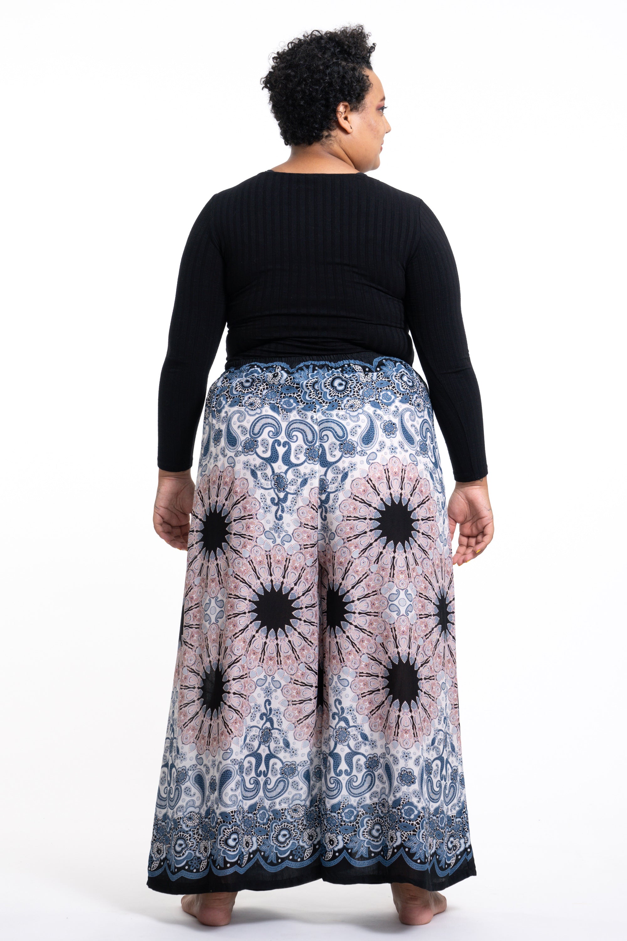 Plus Size Paisley Mandalas Palazzo Style Harem Pants in Silver Gray